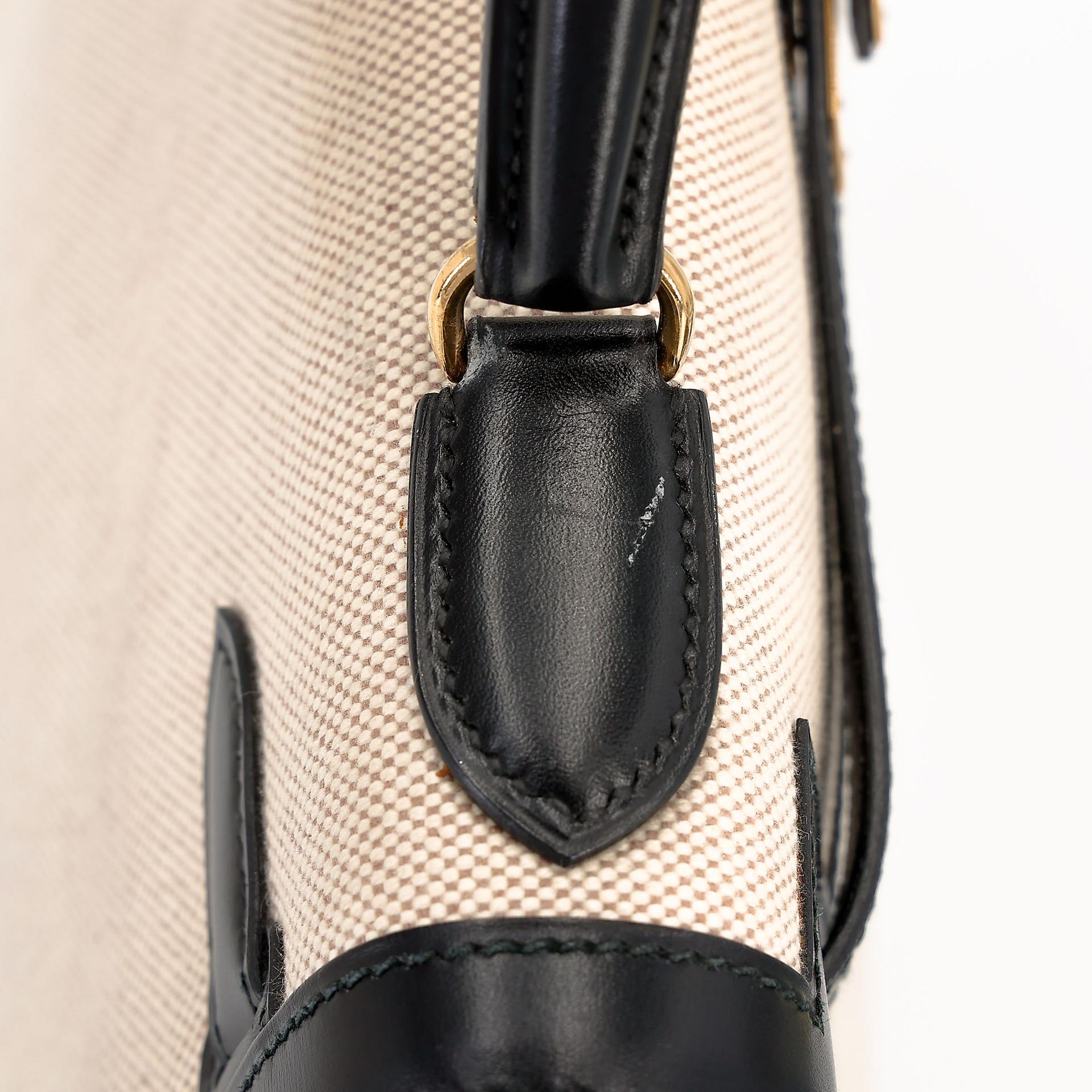 Very Good ( Rank A) HERMÈS Kelly 32 Sellier Noir (89) Toile H canvas Box-calf Gold hardware Circle Y (1995) - 9