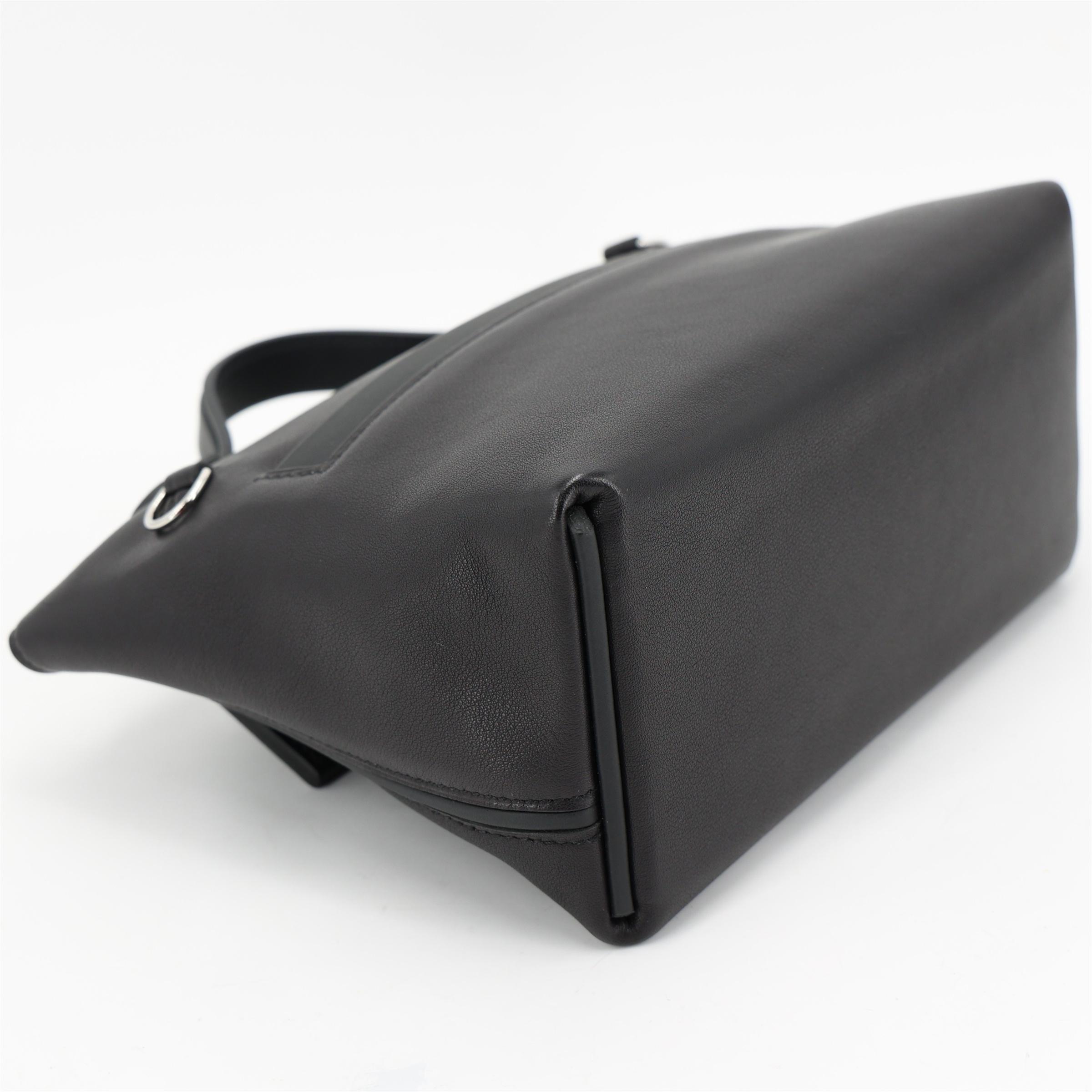 Excellent ( Rank SA ) HERMÈS 24/24 - 21 mini Noir (89) Volupto calfskin Palladium hardware K (2025) - 8