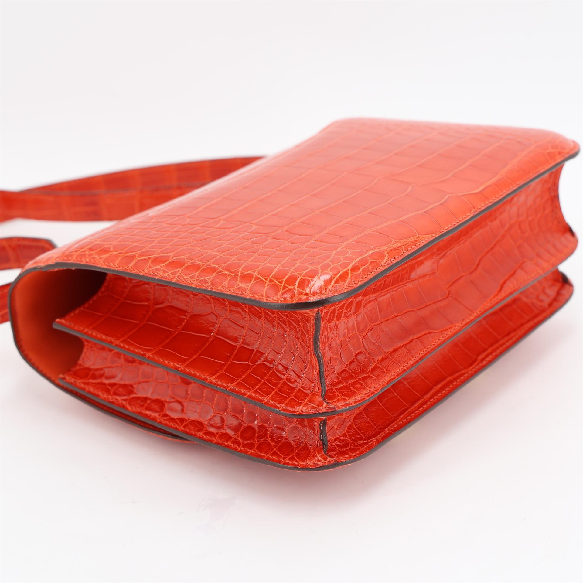 Very Good ( Rank A) HERMÈS Constance 24 Geranium (D5) Shiny Alligator Gold hardware X (2016) - 8