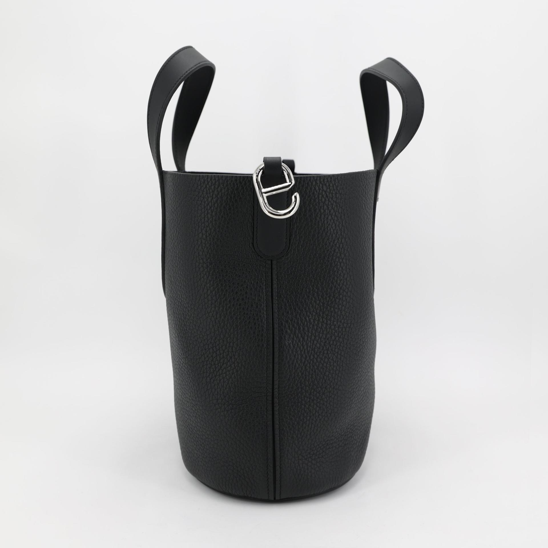 Brand New ( Rank N ) HERMÈS In-The-Loop 23 Noir (89) Clemence Palladium hardware K (2025) - 4