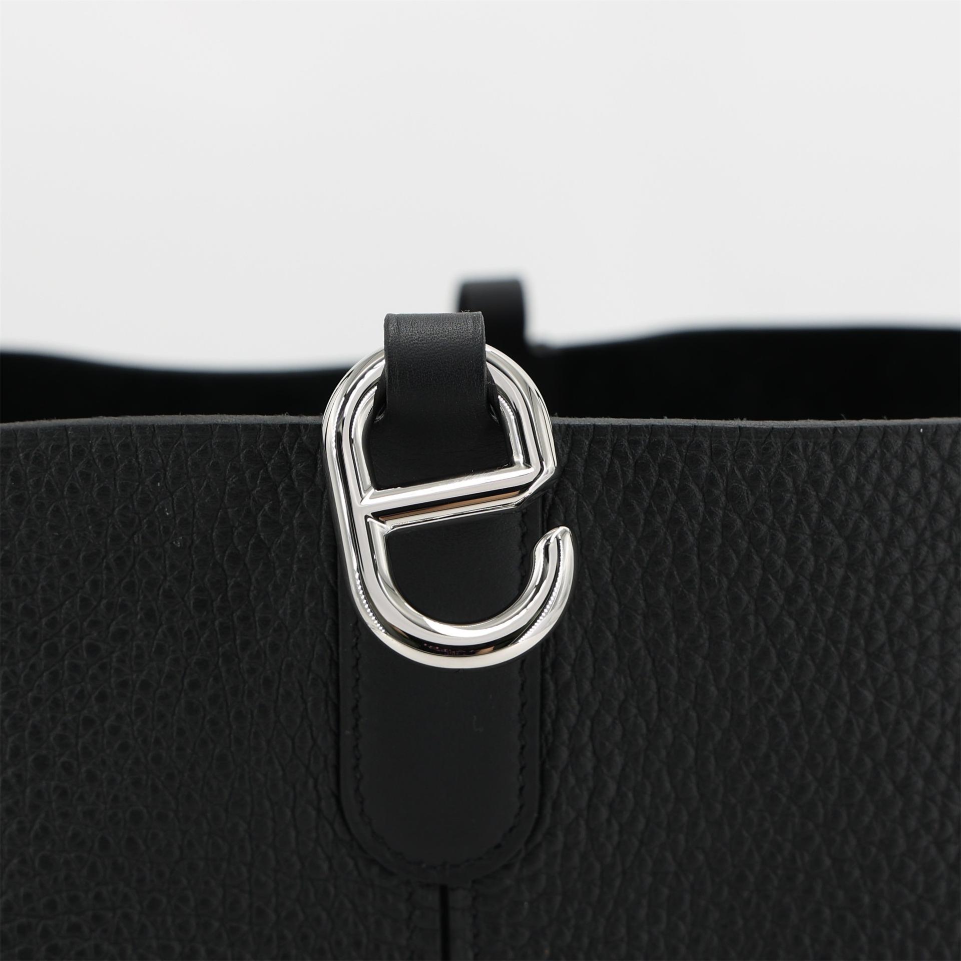 Brand New ( Rank N ) HERMÈS In-The-Loop 23 Noir (89) Clemence Palladium hardware K (2025) - 11