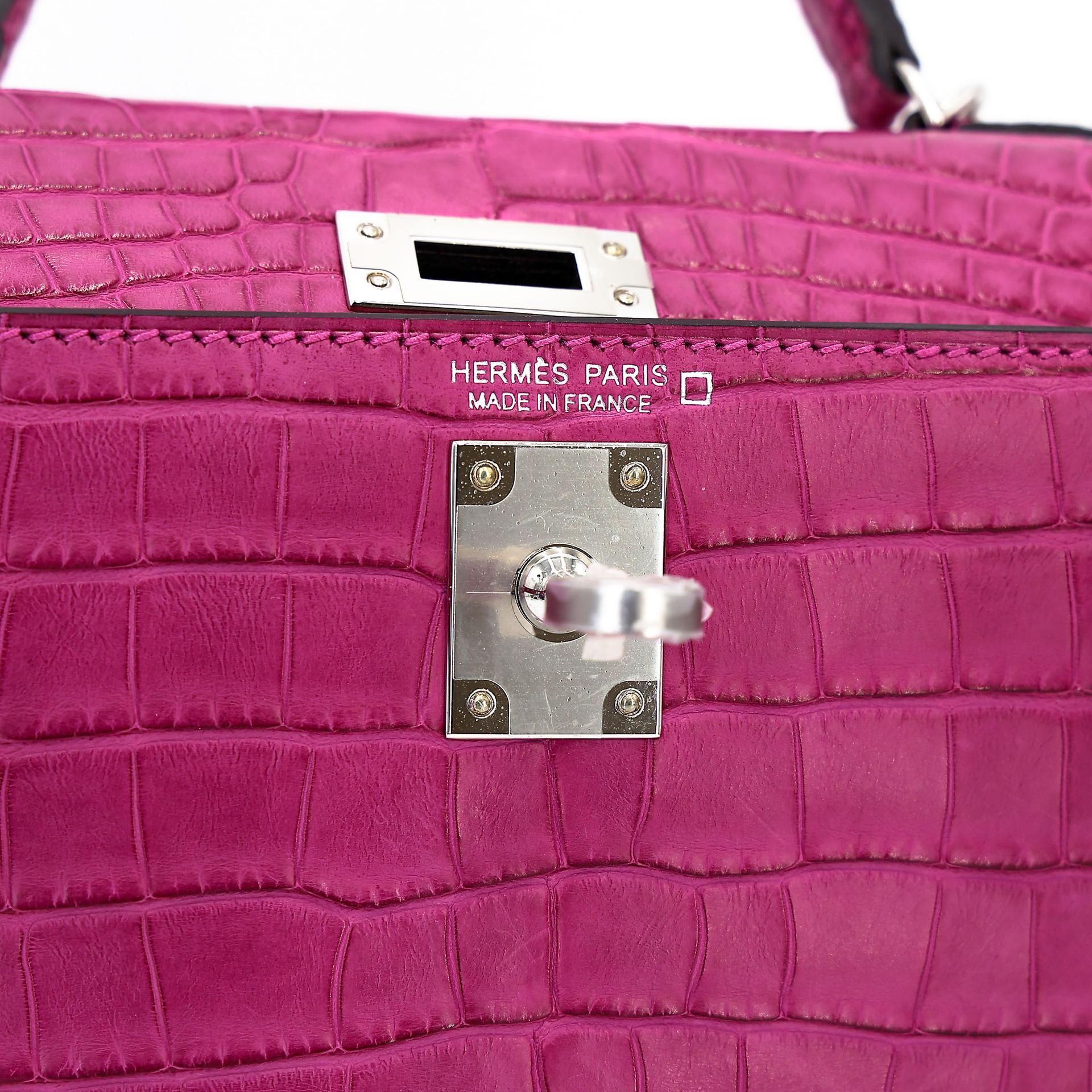 Excellent ( Rank SA ) HERMÈS Mini Kelly II Rose Scheherazade (J5) Matte Alligator Palladium hardware Y (2020) - 16