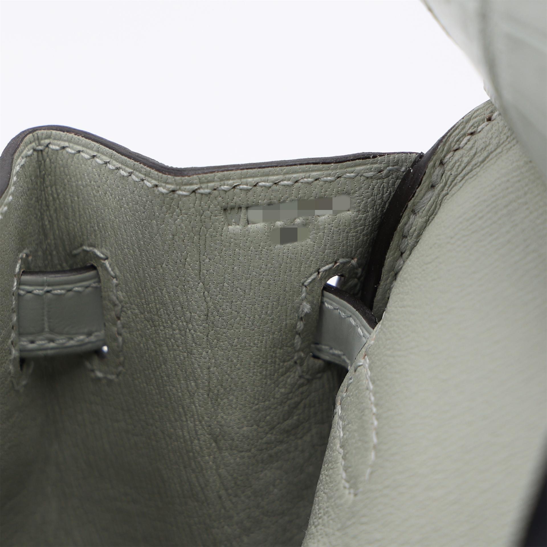 Brand New ( Rank N ) HERMÈS Birkin 25 Gris Neve (0W) Matte Alligator Gold hardware W (2024) - 14