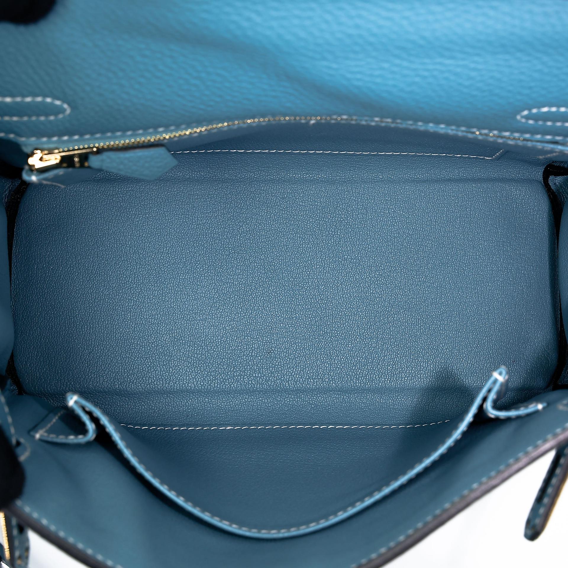 Very Good ( Rank A) HERMÈS Kelly 25 New Bleu Jean (D2) Togo Gold hardware B (2023) - 17