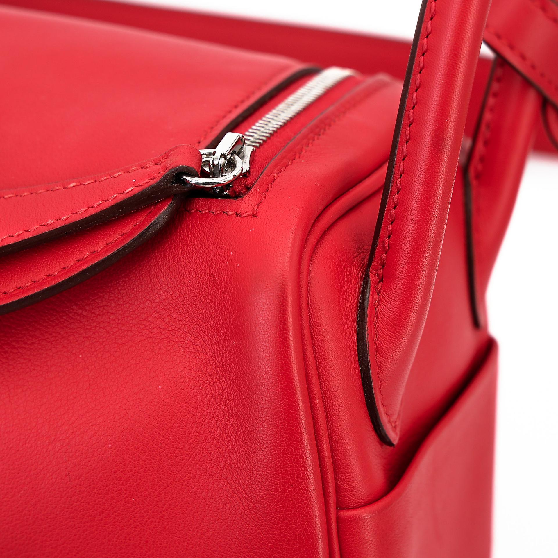 Very Good ( Rank A) HERMÈS Mini Lindy Rouge Piment (5X) Swift Palladium hardware Z (2021) - 23