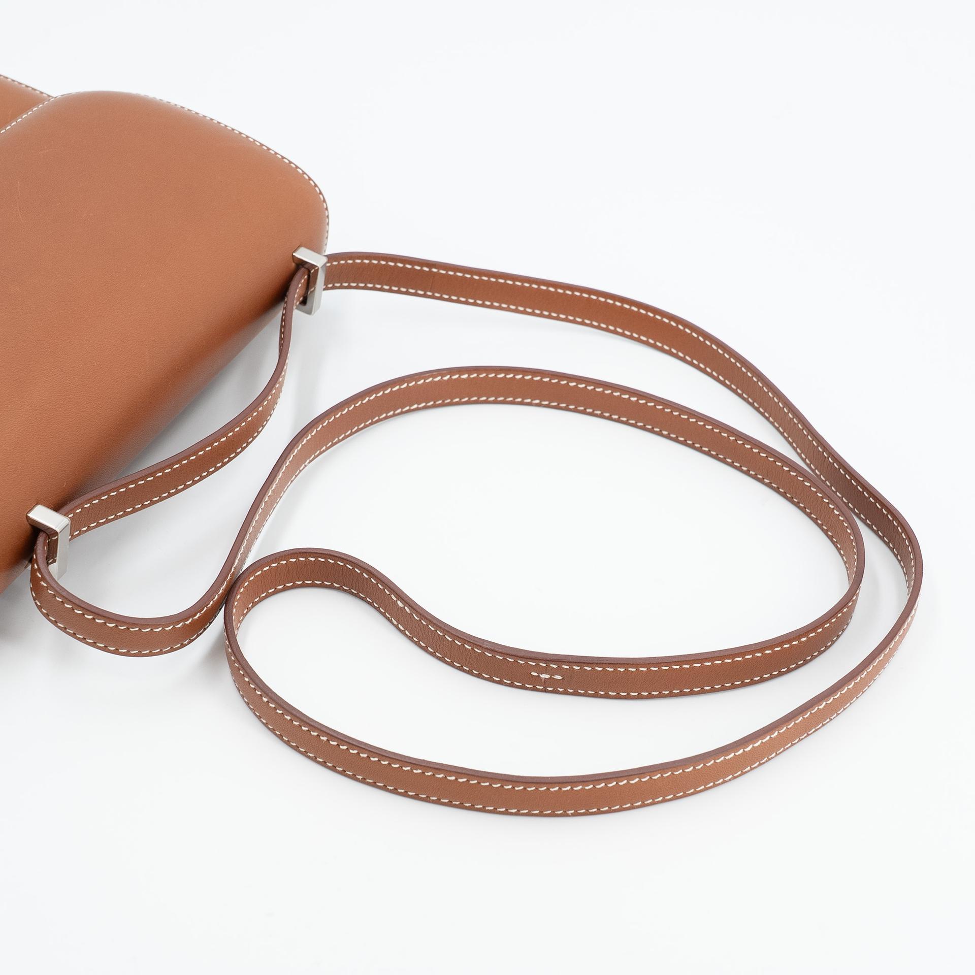 Very Good ( Rank A) HERMÈS Constance Mini Fauve (34) Barenia Palladium hardware C (2018) - 17