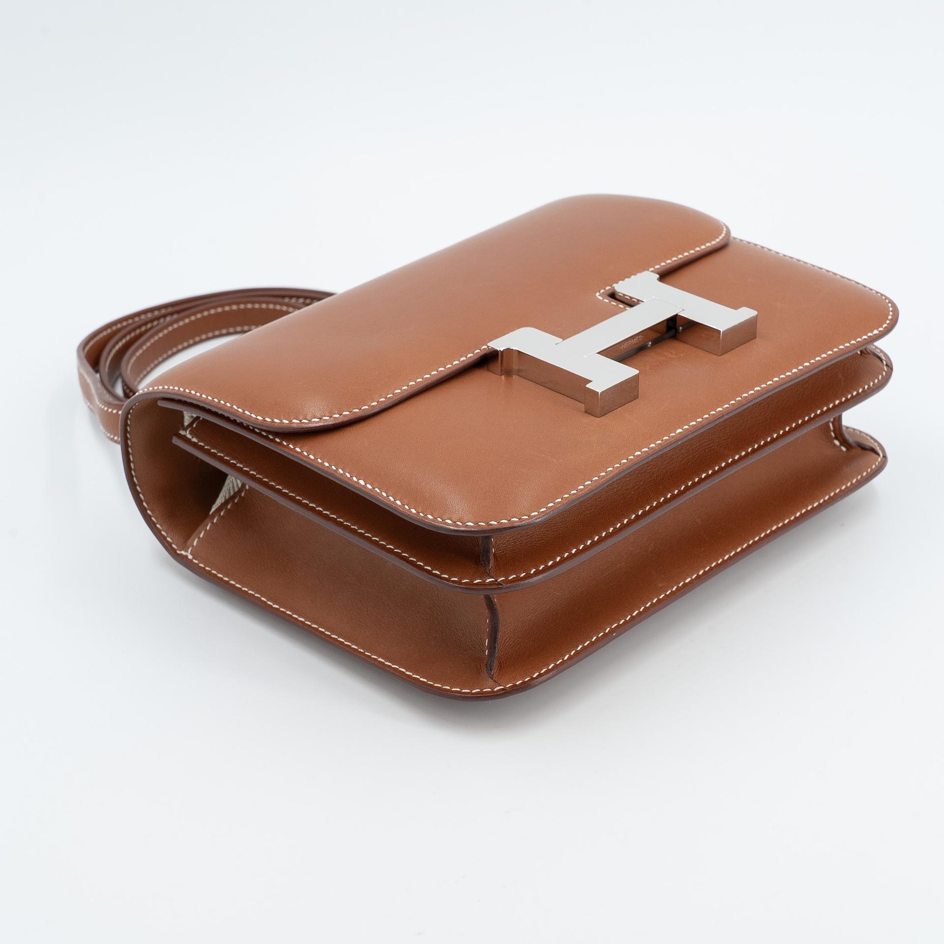 Very Good ( Rank A) HERMÈS Constance Mini Fauve (34) Barenia Palladium hardware C (2018) - 4