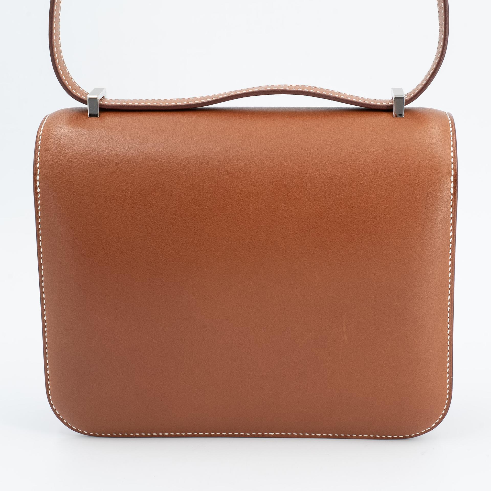 Very Good ( Rank A) HERMÈS Constance Mini Fauve (34) Barenia Palladium hardware C (2018) - 2