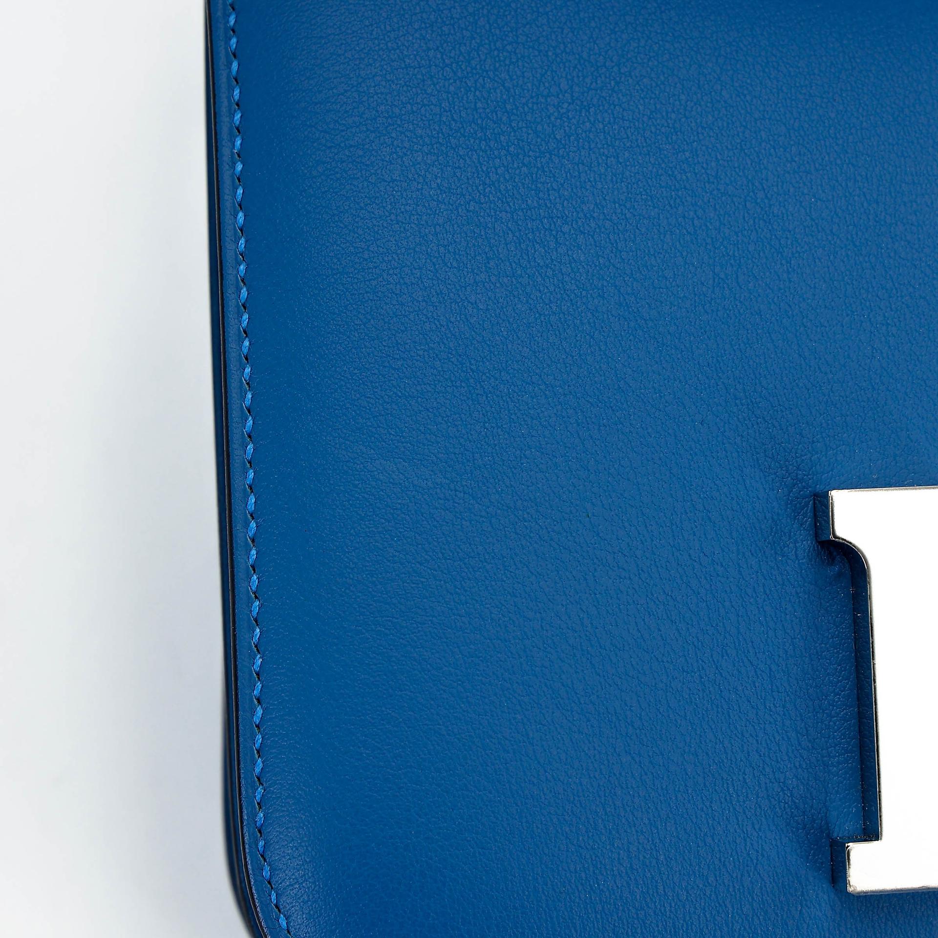 Excellent ( Rank SA ) HERMÈS Constance Mini Verso Mykonos (7Q) Bleu Encre (M3) Swift Palladium hardware Z (2021) - 15