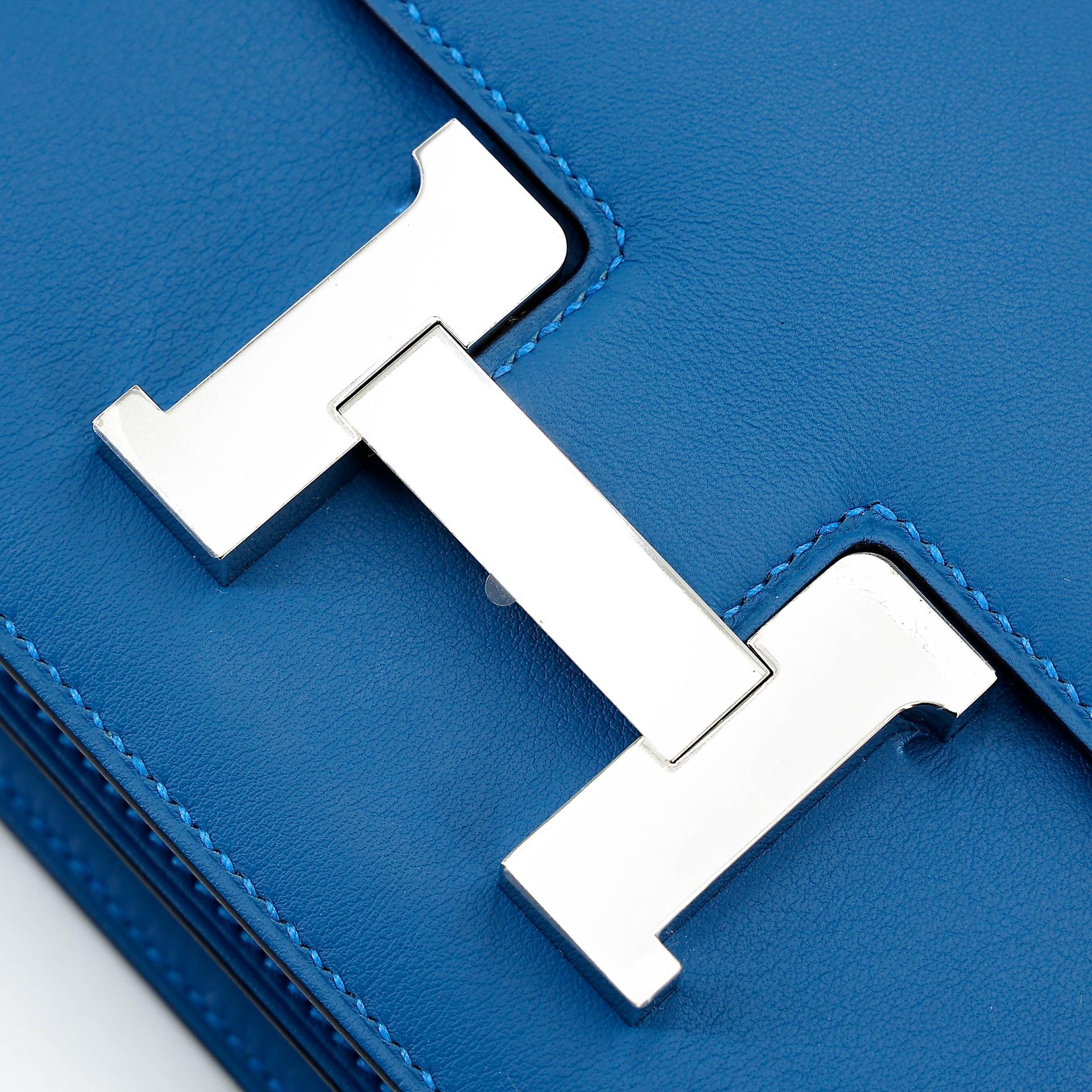 Excellent ( Rank SA ) HERMÈS Constance Mini Verso Mykonos (7Q) Bleu Encre (M3) Swift Palladium hardware Z (2021) - 9