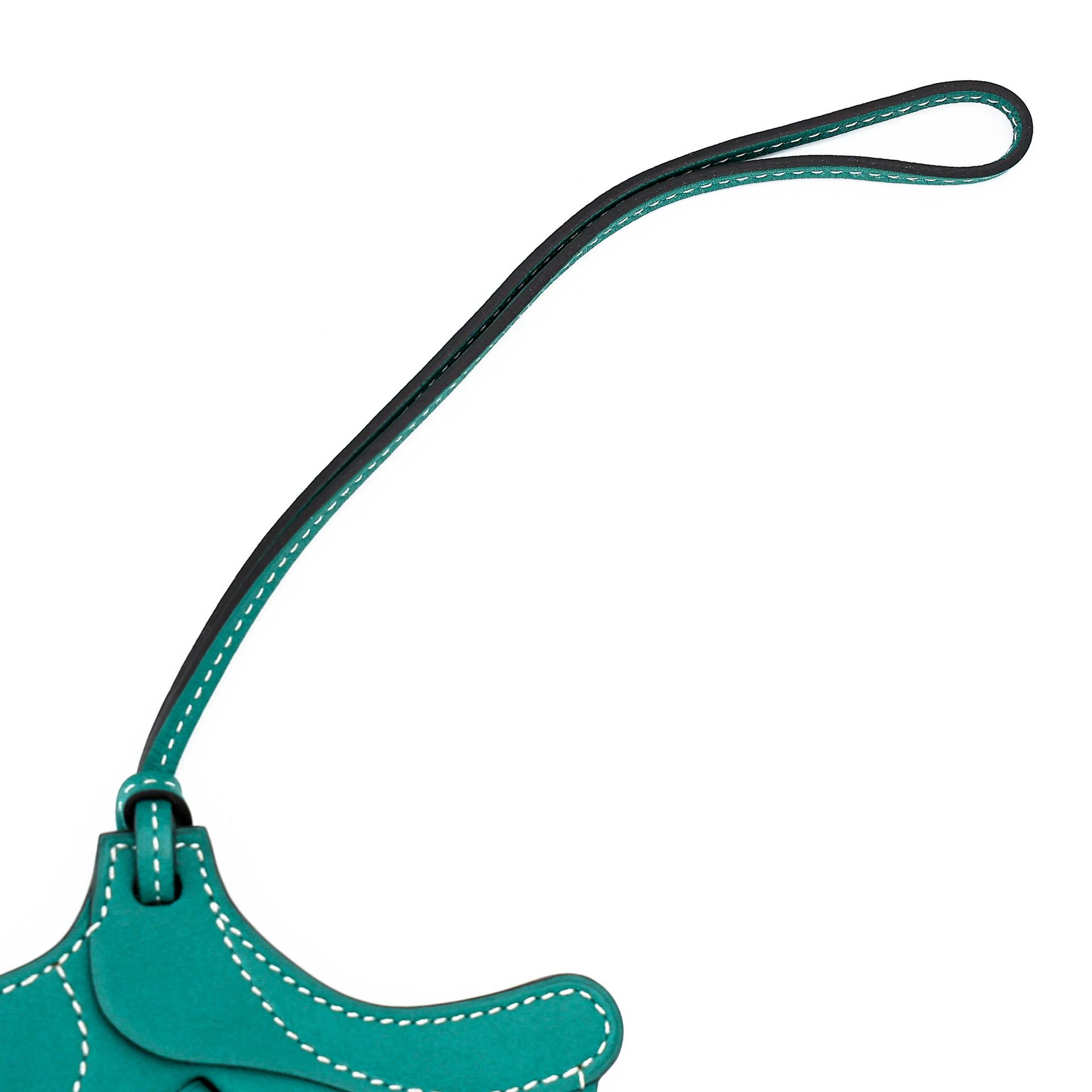 Unused ( Rank NS ) HERMÈS Paddock Horseshoe Charm Vert Vertigo (U4) Swift Palladium hardware - 3