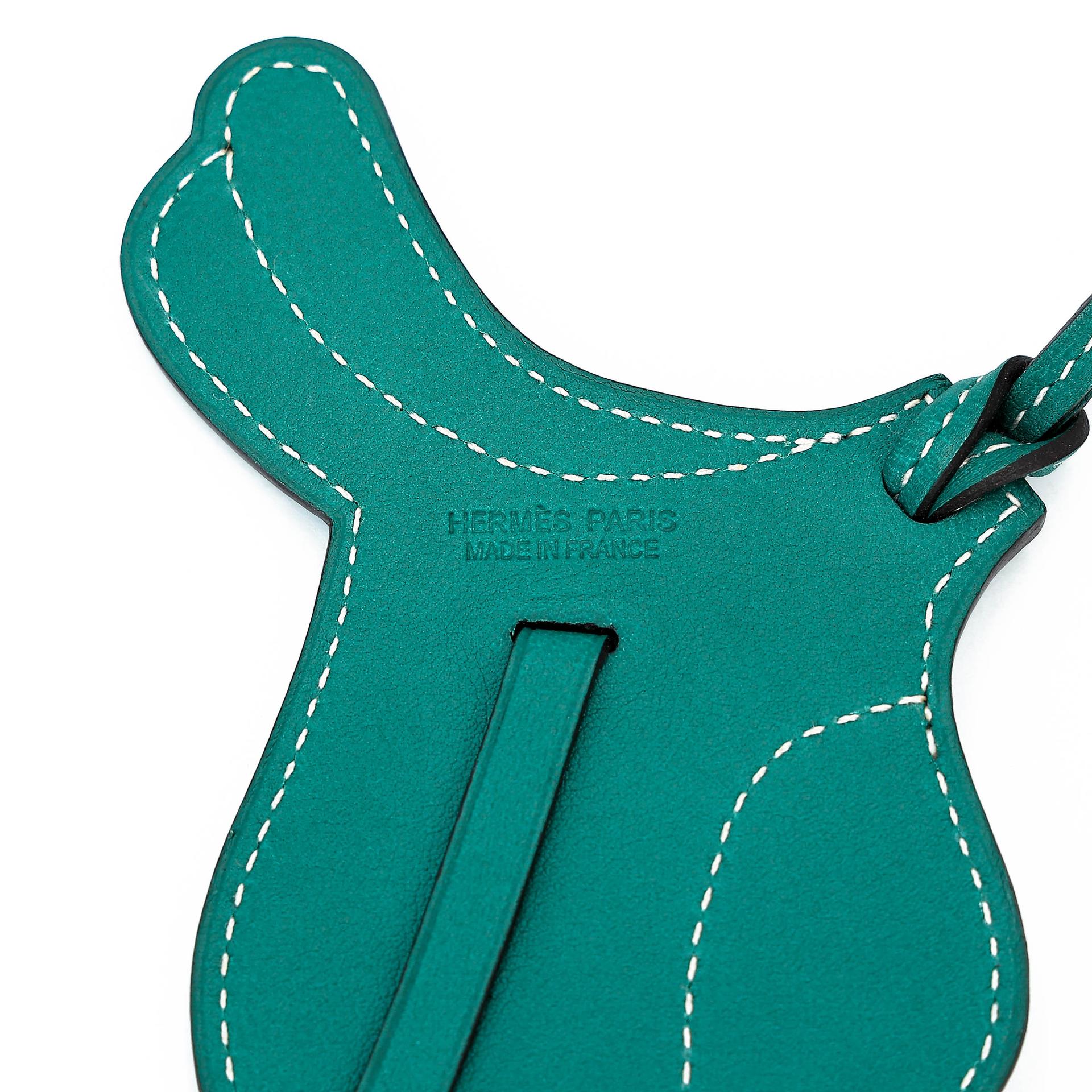 Unused ( Rank NS ) HERMÈS Paddock Horseshoe Charm Vert Vertigo (U4) Swift Palladium hardware - 6