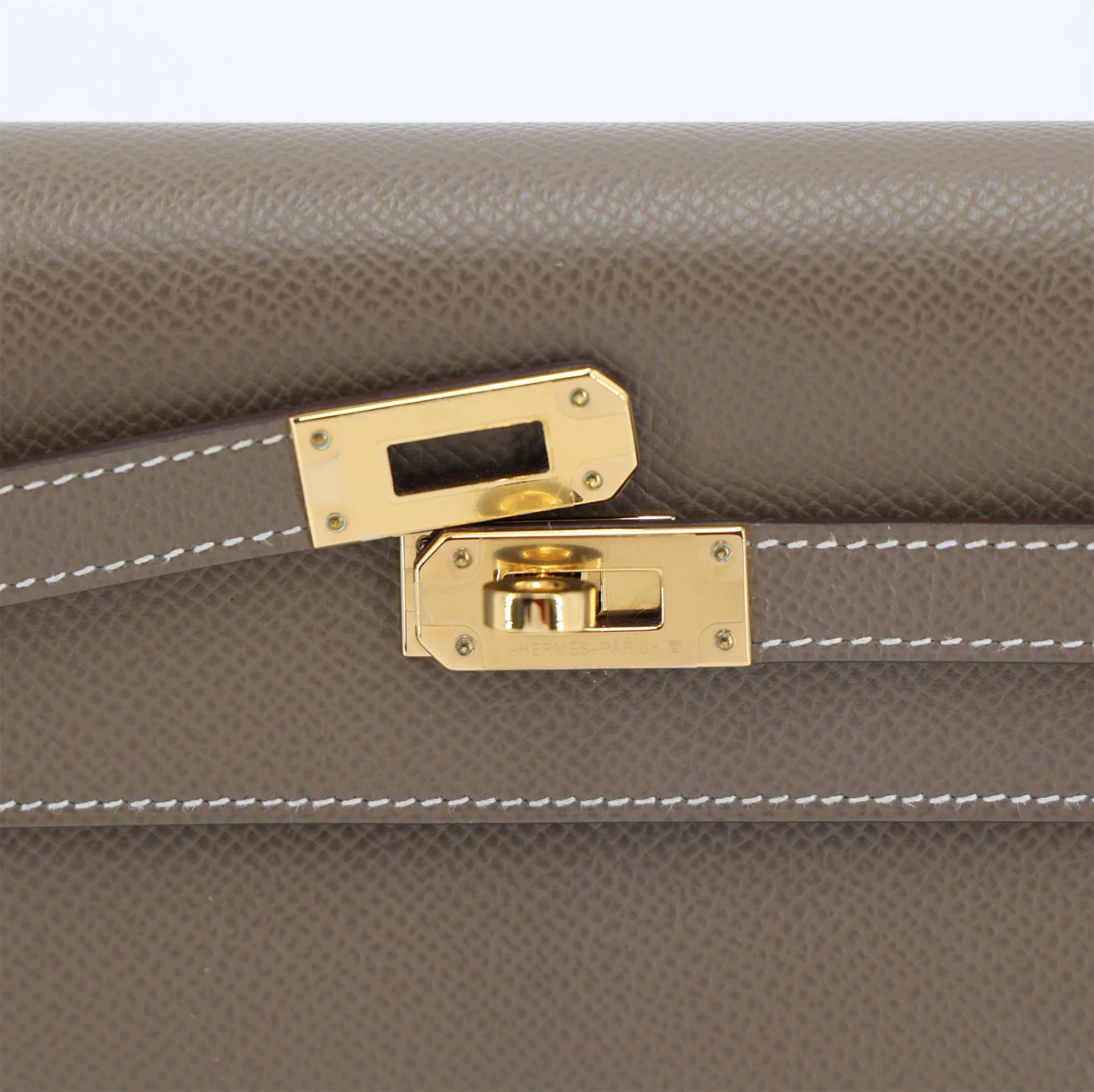 Excellent ( Rank SA ) HERMÈS Kelly To Go Wallet Etoupe (18) Epsom Gold hardware Z (2021) - 7