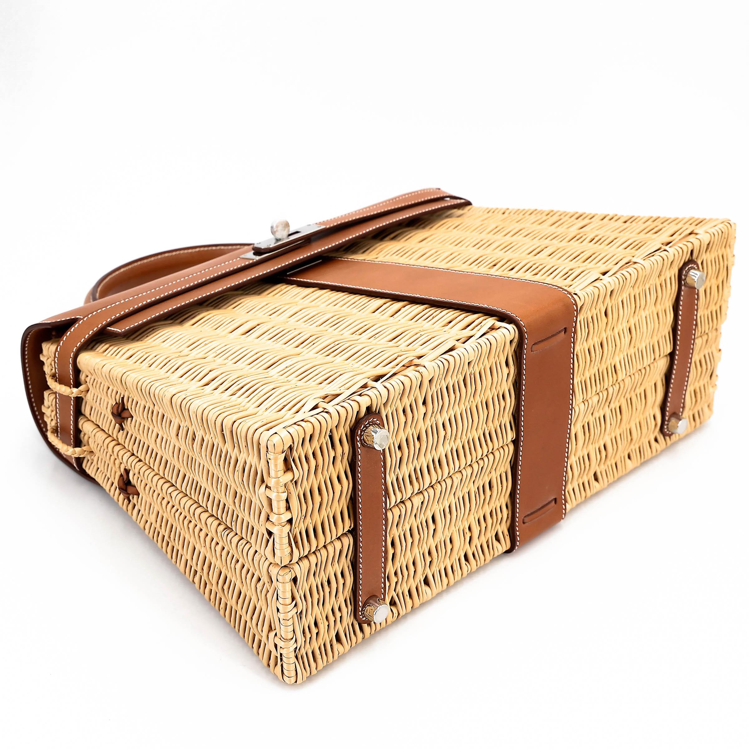 Very Good ( Rank A) HERMÈS Kelly 35 Picnic Fauve (34) Barenia Osier Wicker Palladium hardware Square O (2011) - 9