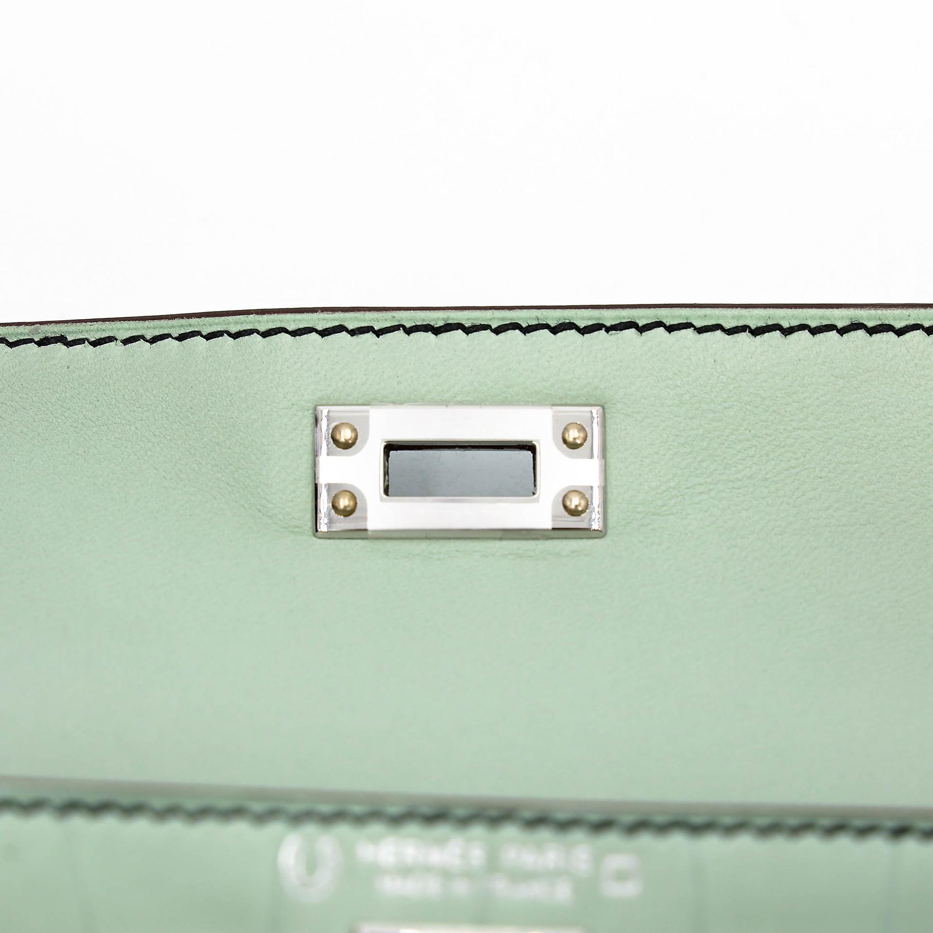 未使用保存品 HERMÈS 愛馬仕 馬蹄印定制 Mini Kelly 二代 6U Vert d’Eau 薄荷綠 6O 松柏綠 Vert Cypress □ 短吻鱷 霧面 銀扣 W刻 2024年 - 11