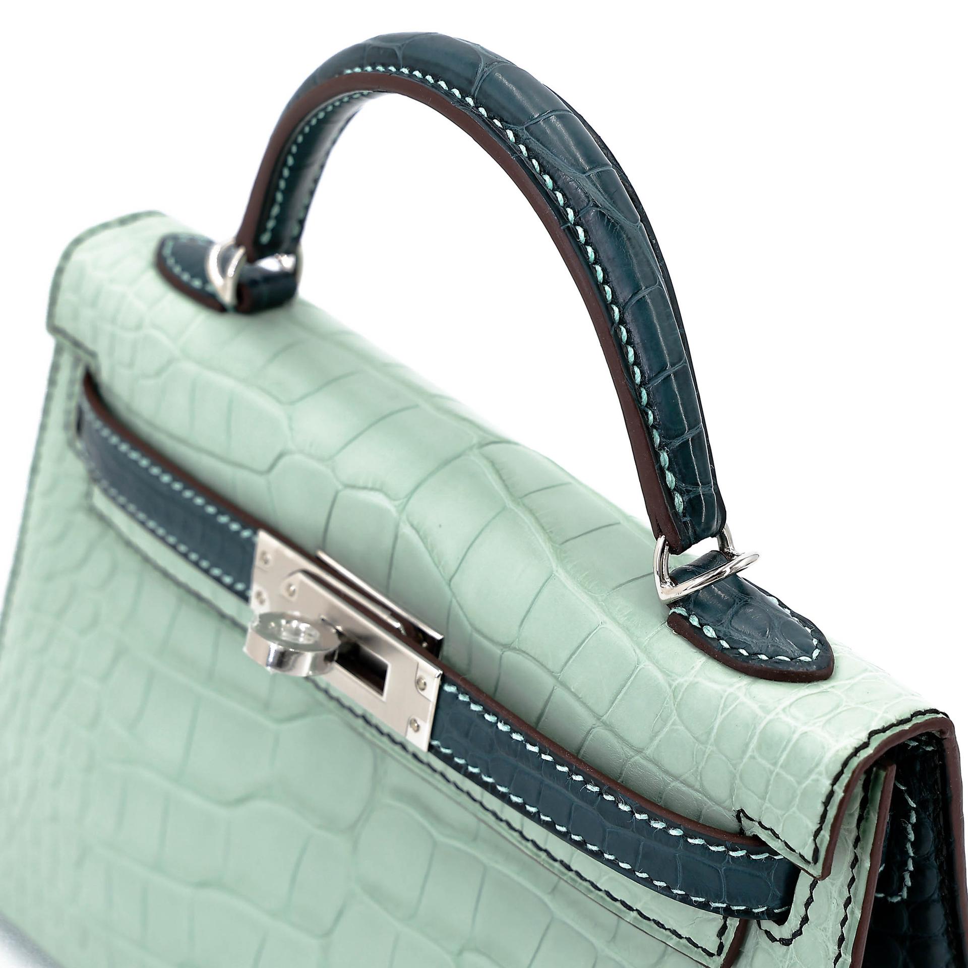 未使用保存品 HERMÈS 愛馬仕 馬蹄印定制 Mini Kelly 二代 6U Vert d’Eau 薄荷綠 6O 松柏綠 Vert Cypress □ 短吻鱷 霧面 銀扣 W刻 2024年 - 3