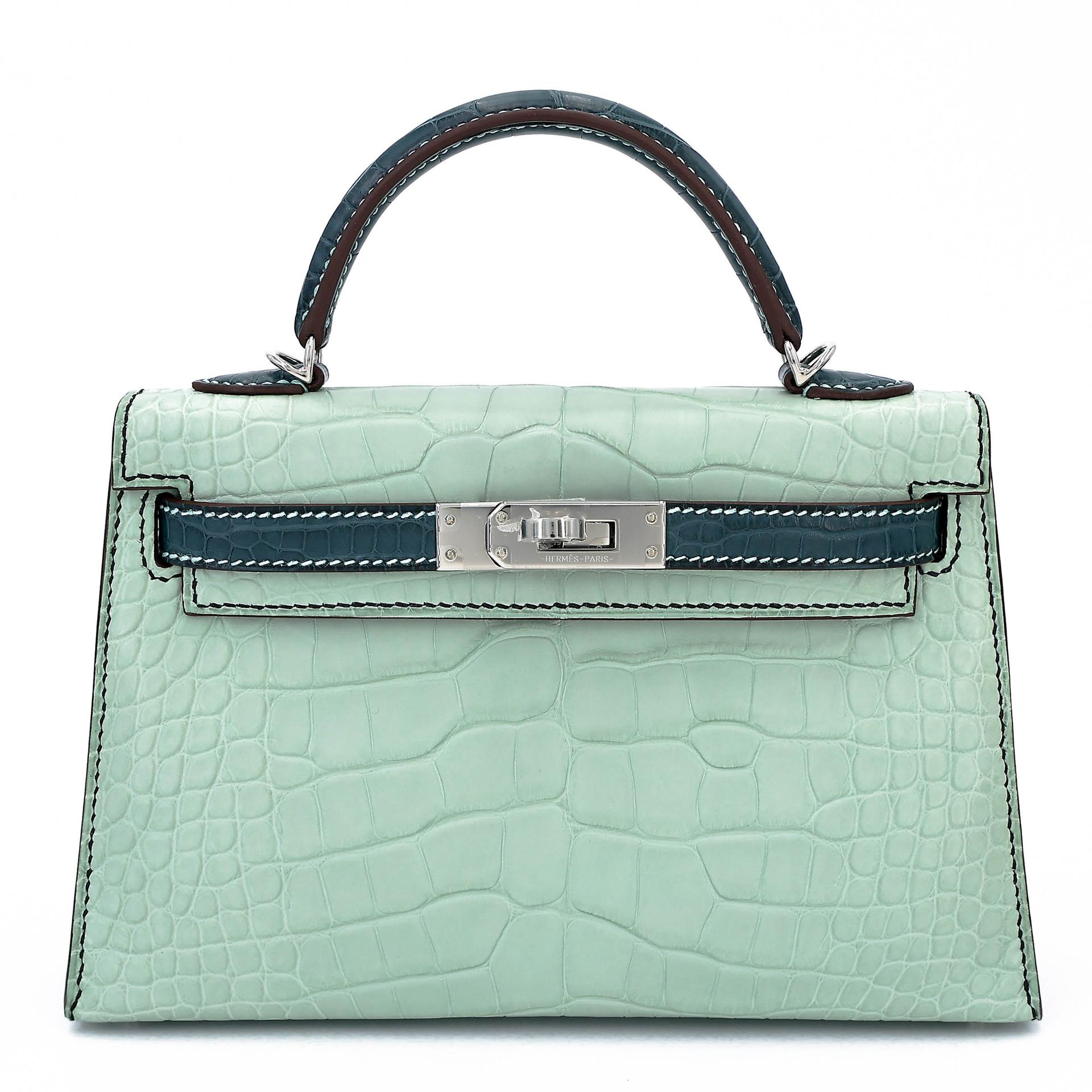 未使用保存品 HERMÈS 愛馬仕 馬蹄印定制 Mini Kelly 二代 6U Vert d’Eau 薄荷綠 6O 松柏綠 Vert Cypress □ 短吻鱷 霧面 銀扣 W刻 2024年 - 1