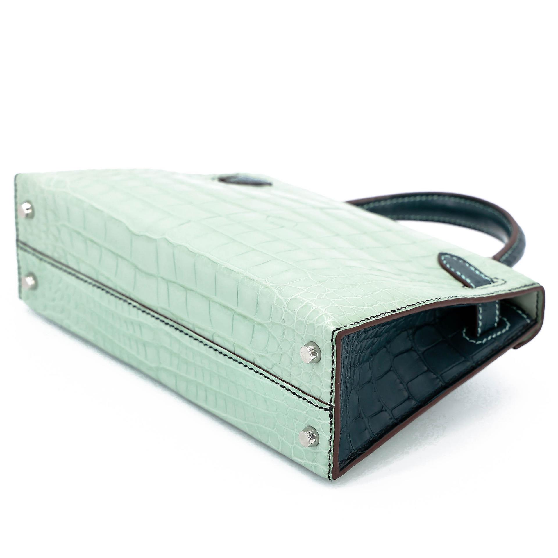 未使用保存品 HERMÈS 愛馬仕 馬蹄印定制 Mini Kelly 二代 6U Vert d’Eau 薄荷綠 6O 松柏綠 Vert Cypress □ 短吻鱷 霧面 銀扣 W刻 2024年 - 6