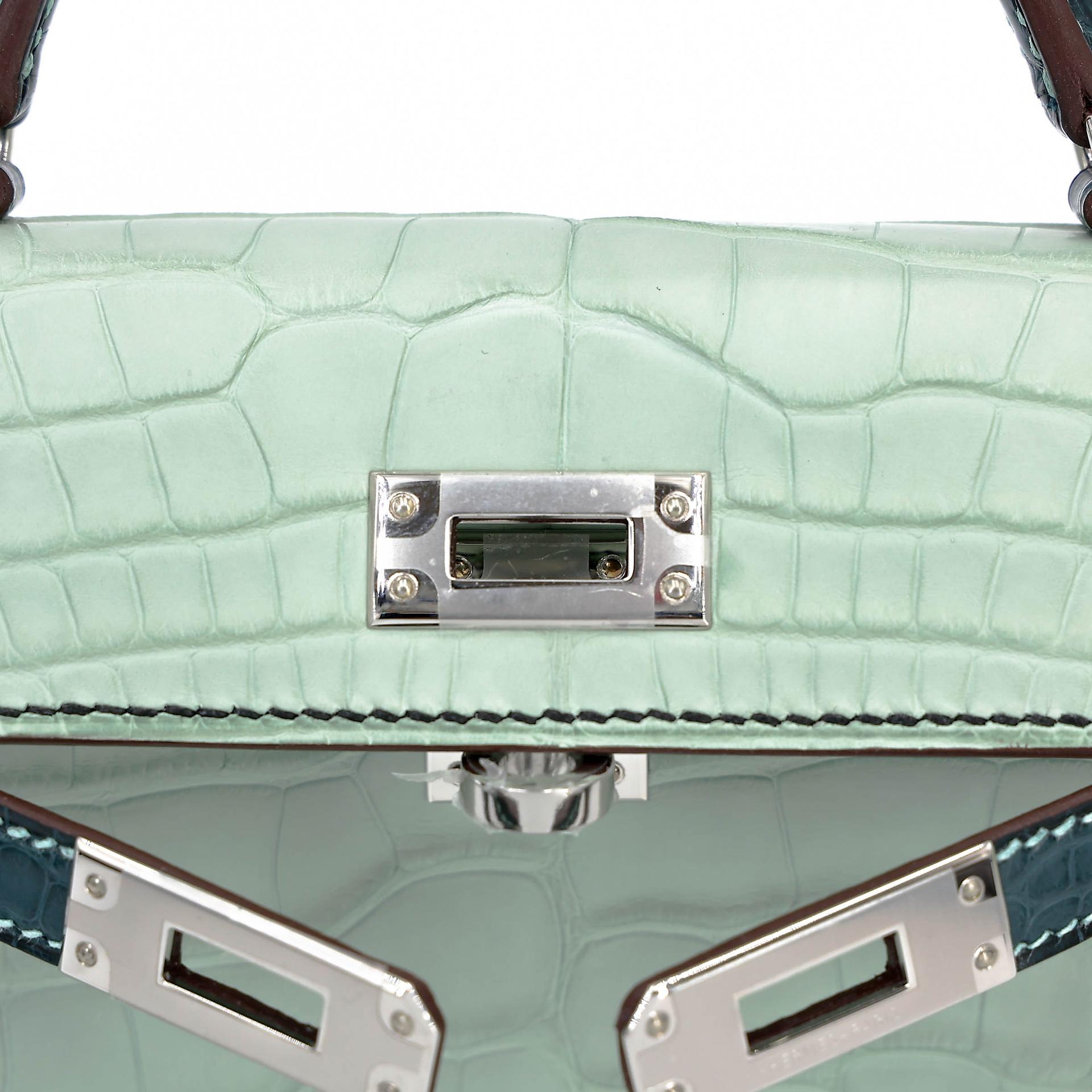未使用保存品 HERMÈS 愛馬仕 馬蹄印定制 Mini Kelly 二代 6U Vert d’Eau 薄荷綠 6O 松柏綠 Vert Cypress □ 短吻鱷 霧面 銀扣 W刻 2024年 - 10