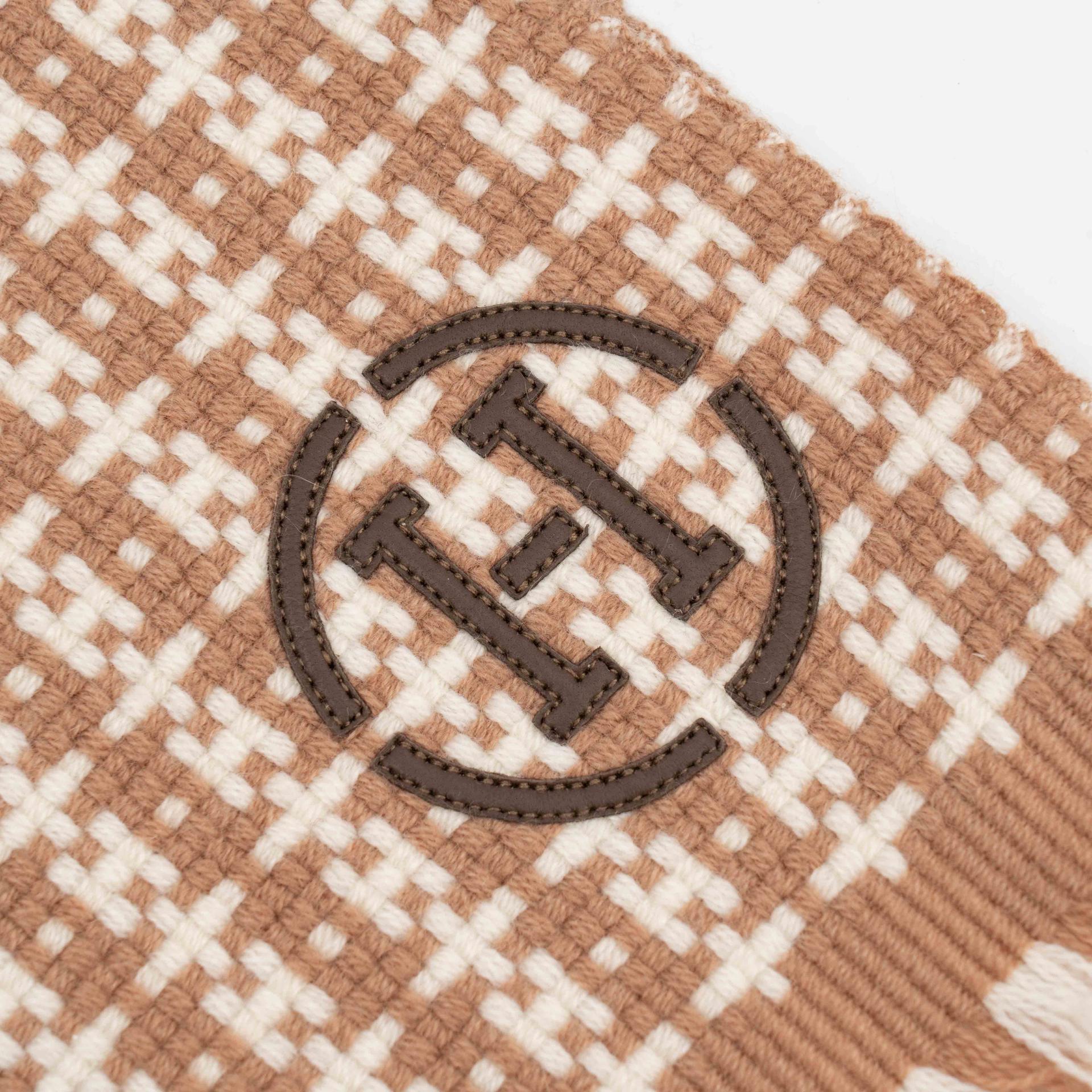 Brand New ( Rank N ) HERMÈS Graphique H scarf Brown Cashmere - 5