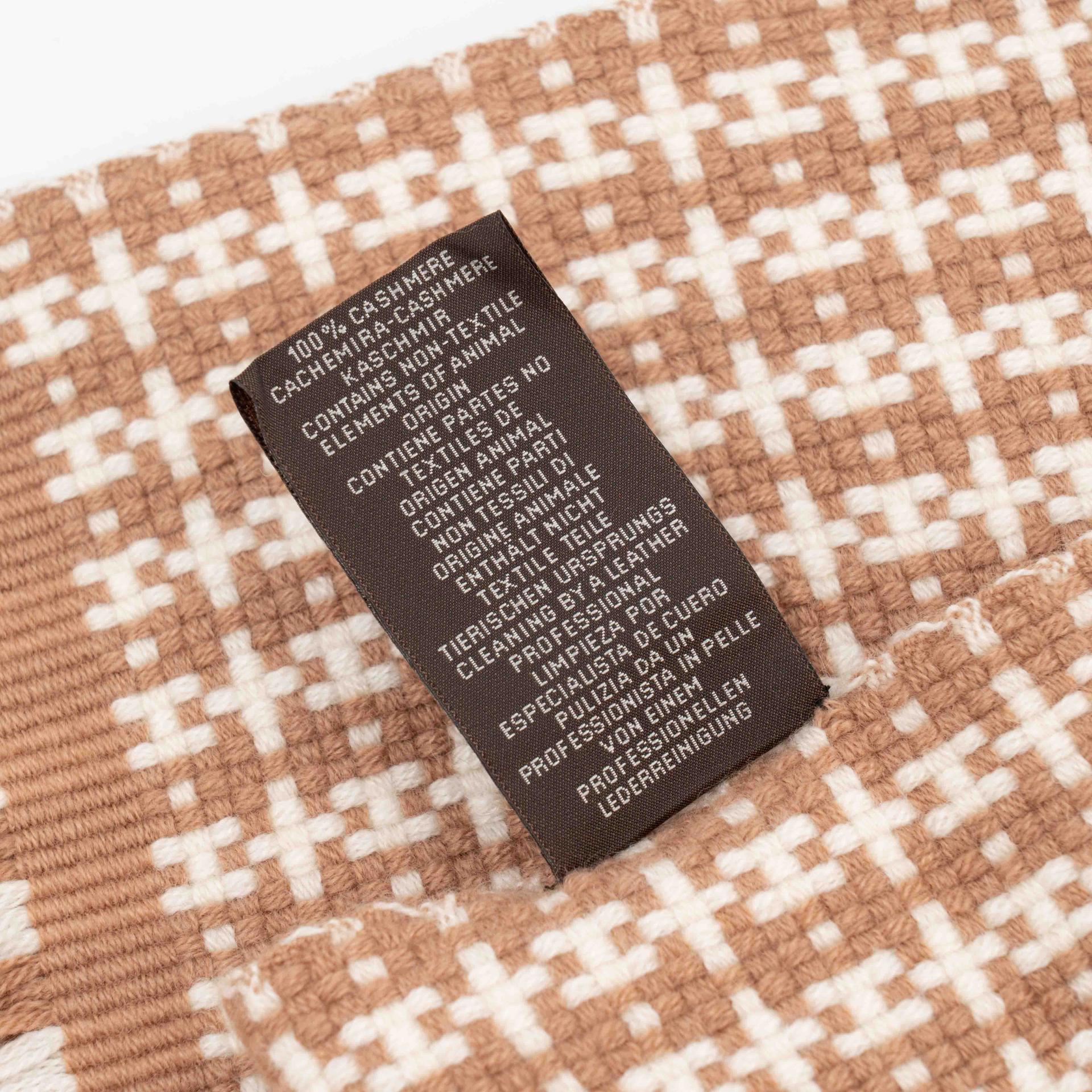 Brand New ( Rank N ) HERMÈS Graphique H scarf Brown Cashmere - 8