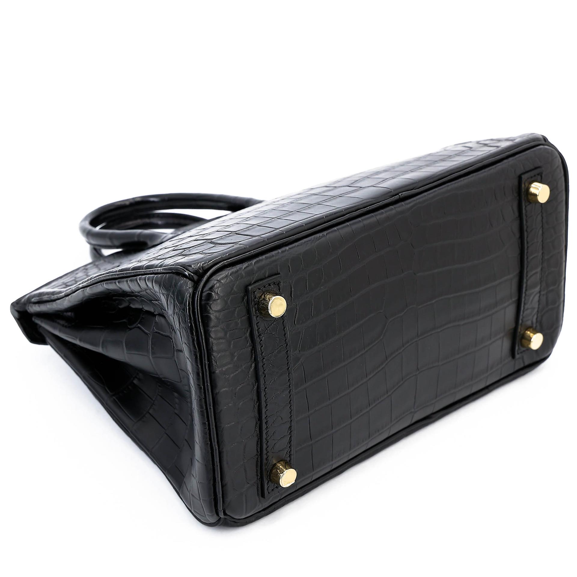 Excellent ( Rank SA ) HERMÈS Birkin 25 Noir (89) Matte Niloticus Crocodile Gold hardware R (2014) - 7