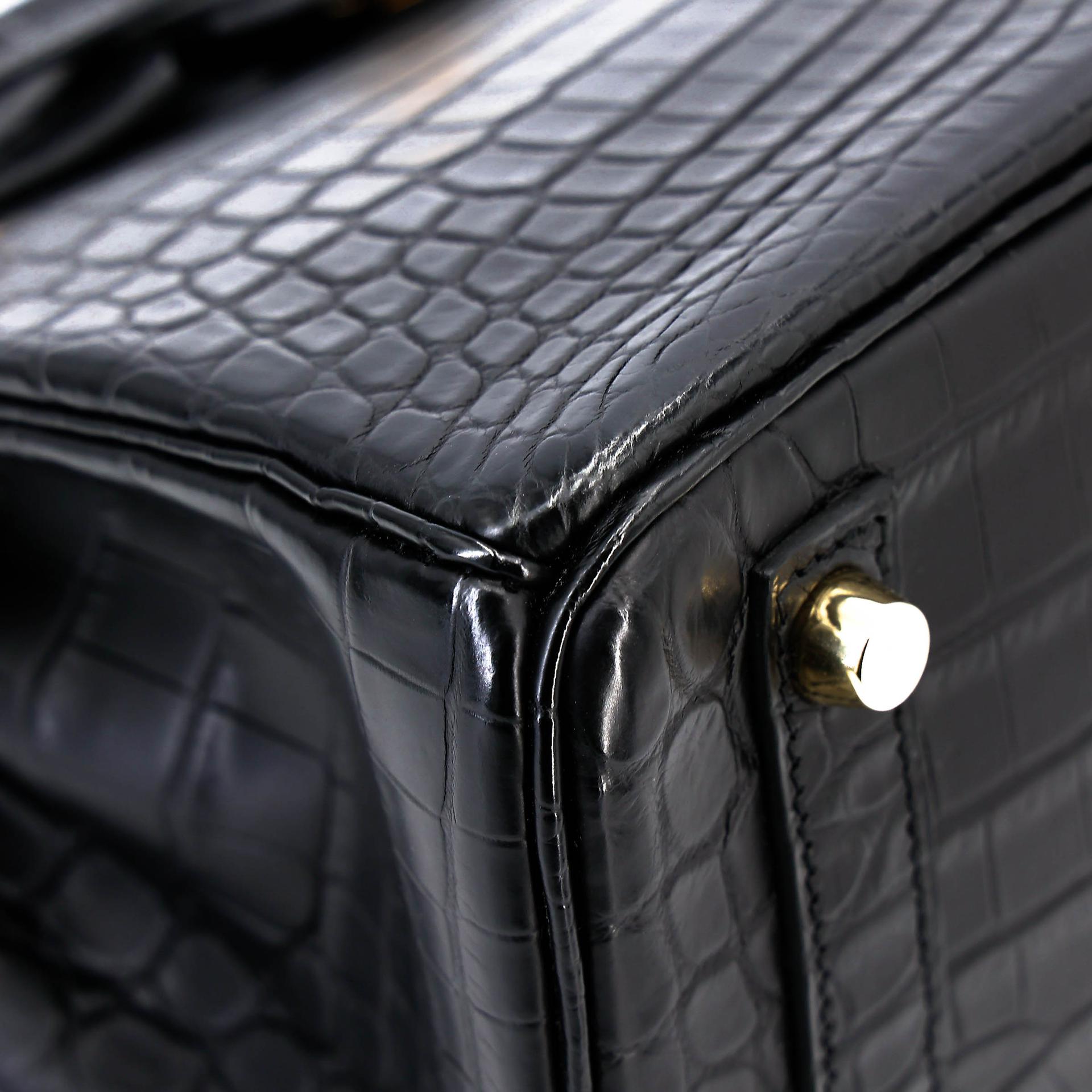 Excellent ( Rank SA ) HERMÈS Birkin 25 Noir (89) Matte Niloticus Crocodile Gold hardware R (2014) - 9
