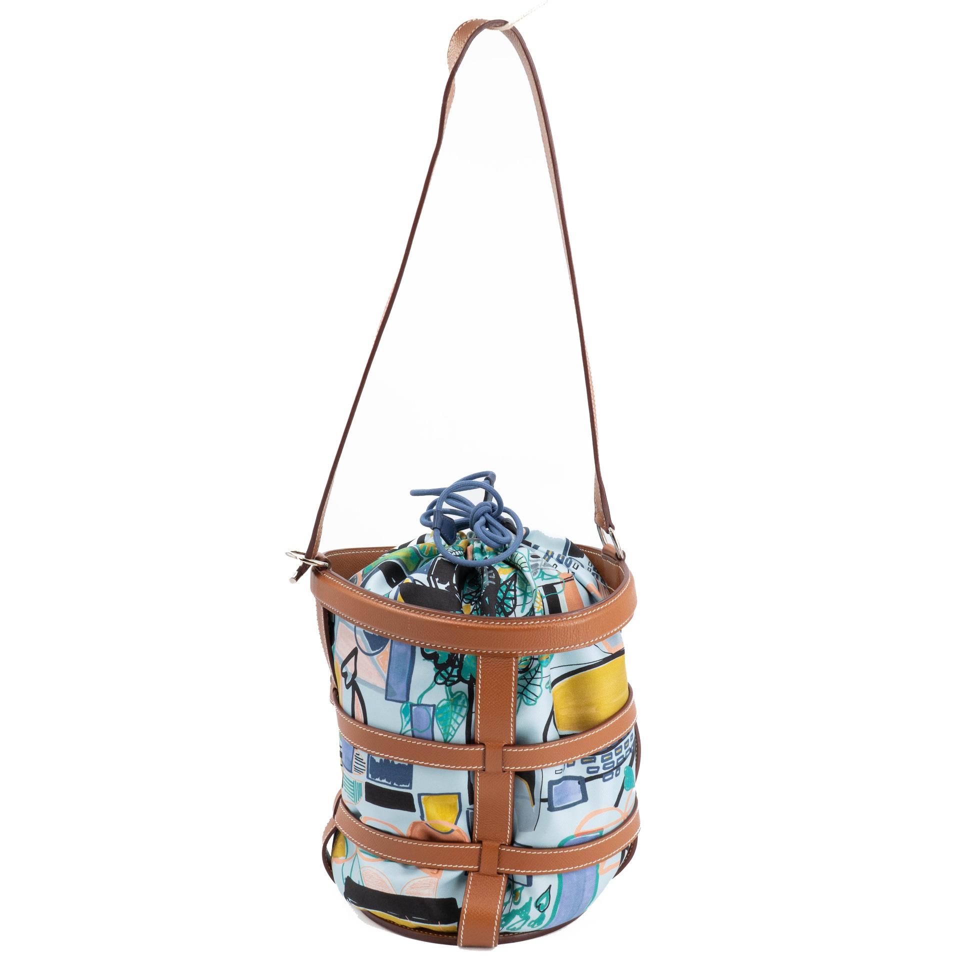 Very Good ( Rank A) HERMÈS Musardine Bucket bag Gold (37) Epsom silk Palladium hardware X (2016) - 2