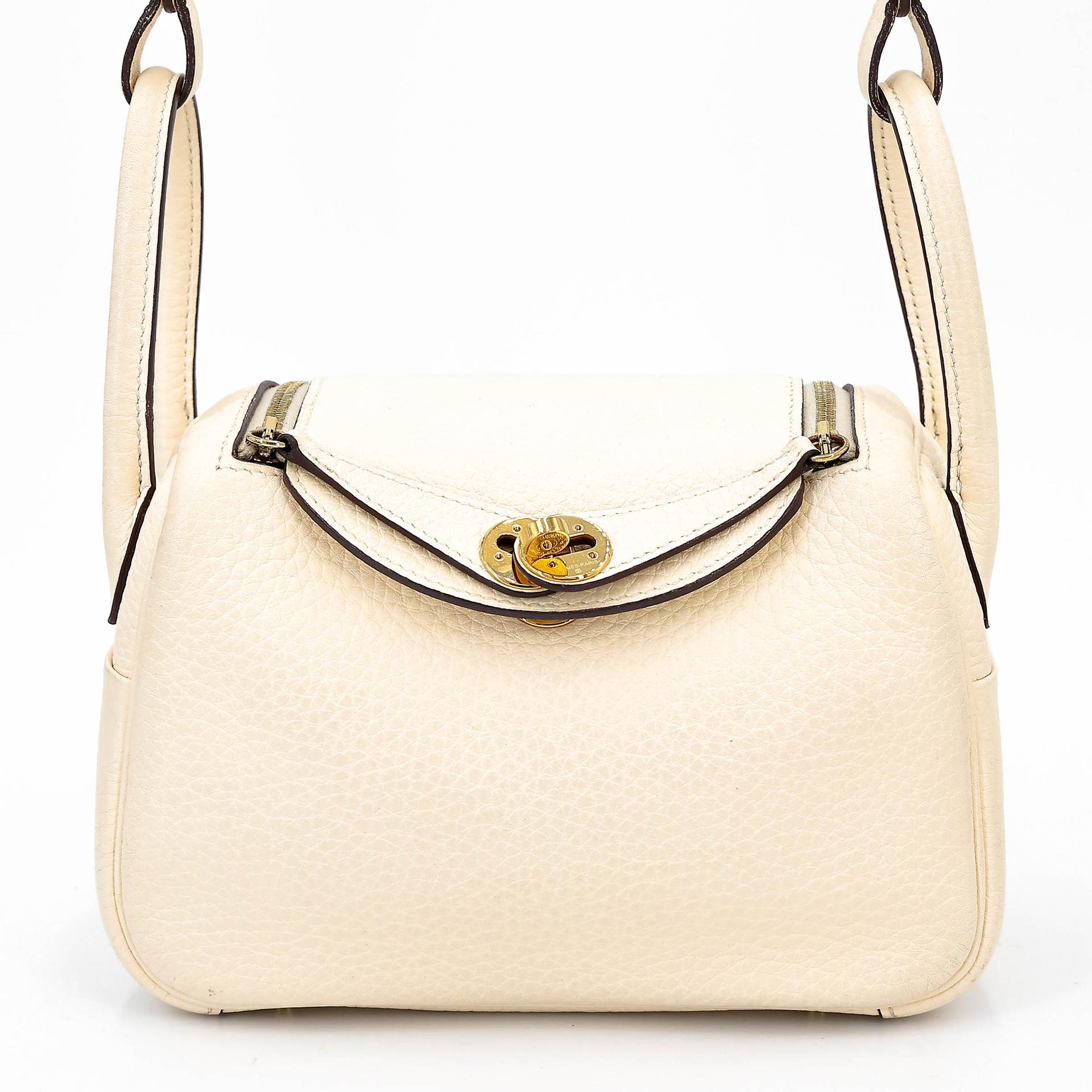 中古AB HERMÈS 愛馬仕 Mini Lindy I2 奶油白 Nata Clemence小牛皮 金扣 U刻 2022年 - 1