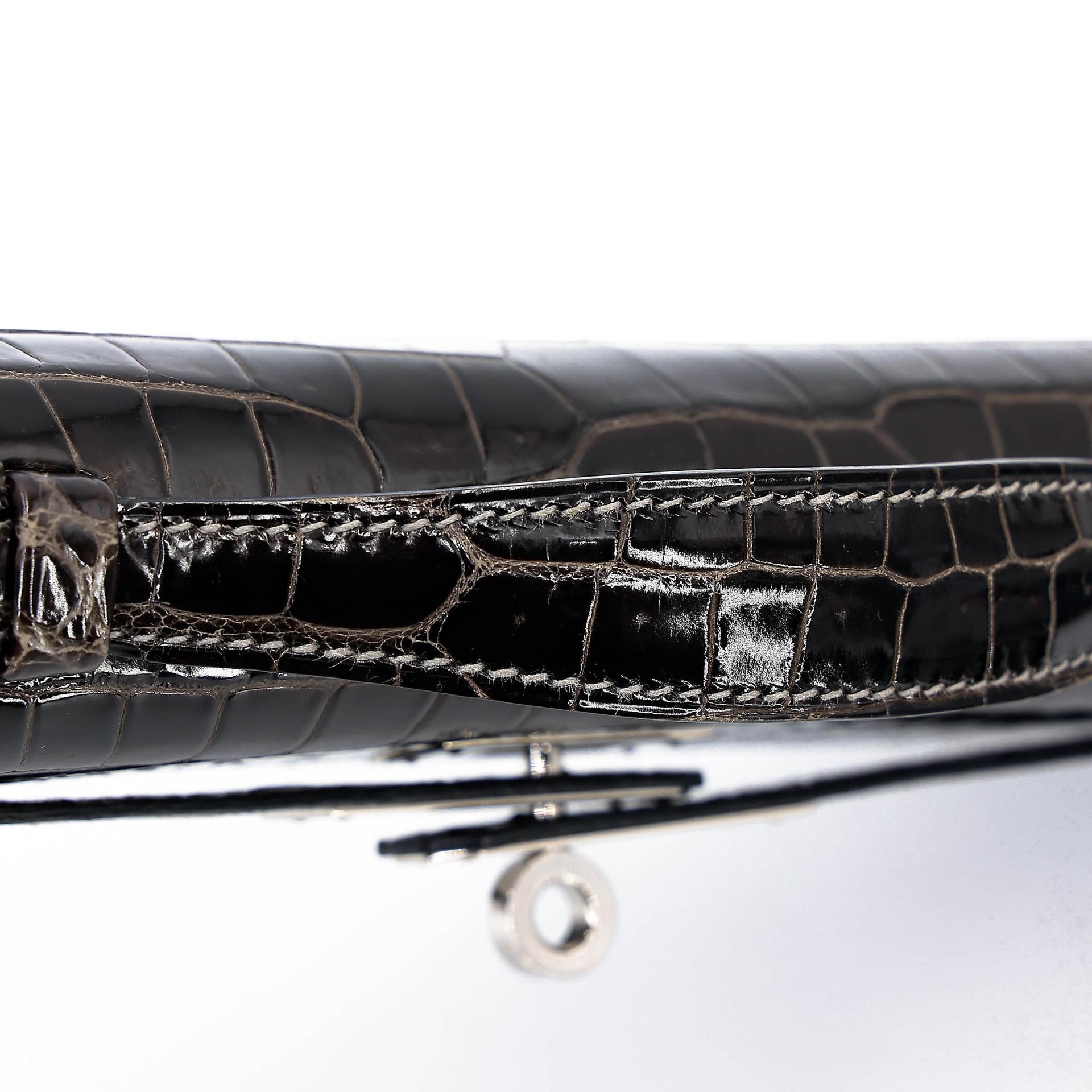 Very Good ( Rank A) HERMÈS Kelly Cut Graphite (88) Shiny Porosus Crocodile Palladium hardware Square R (2014) - 5