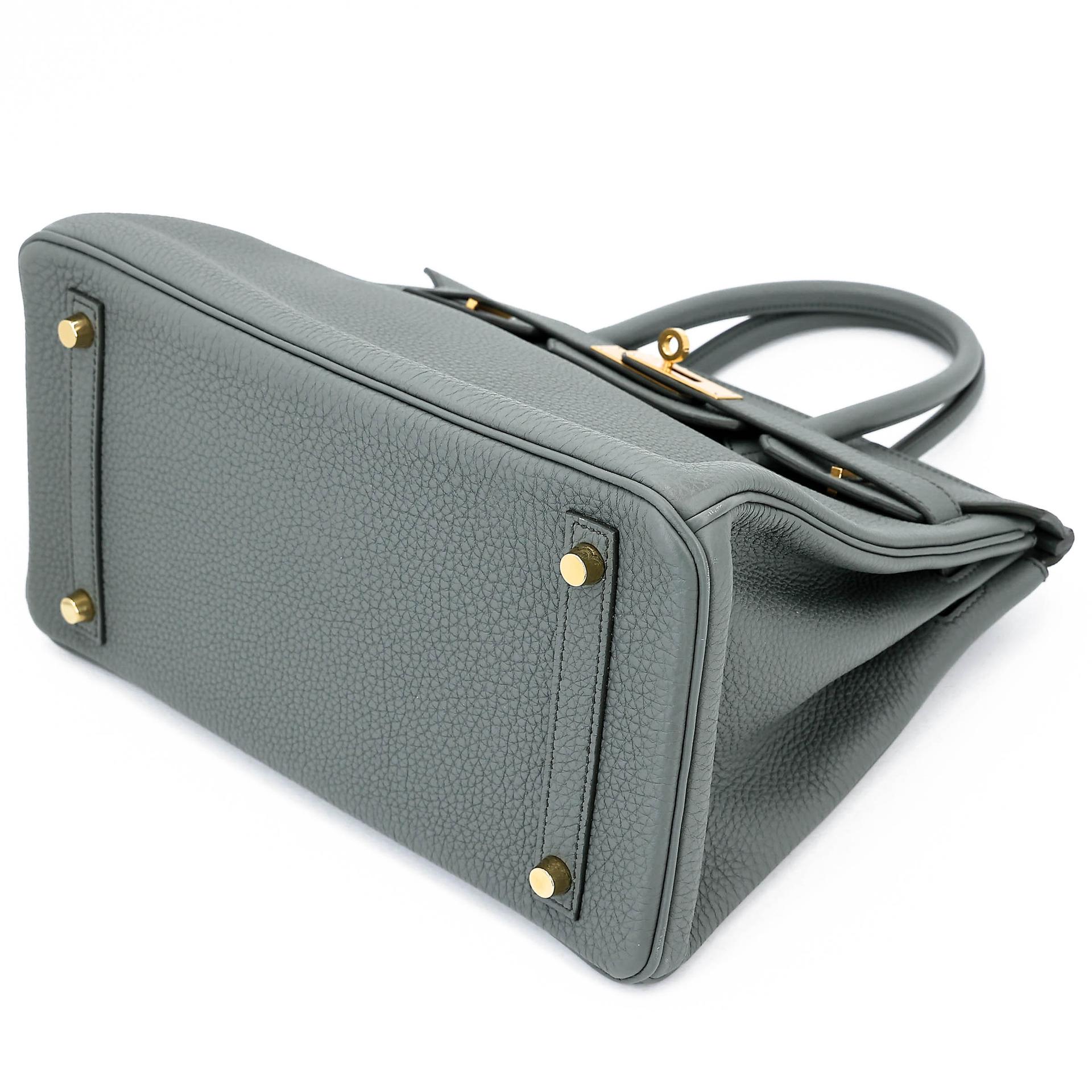 Very Good ( Rank A) HERMÈS Birkin 30 Vert Amande (63) Togo Gold hardware D (2019) - 5