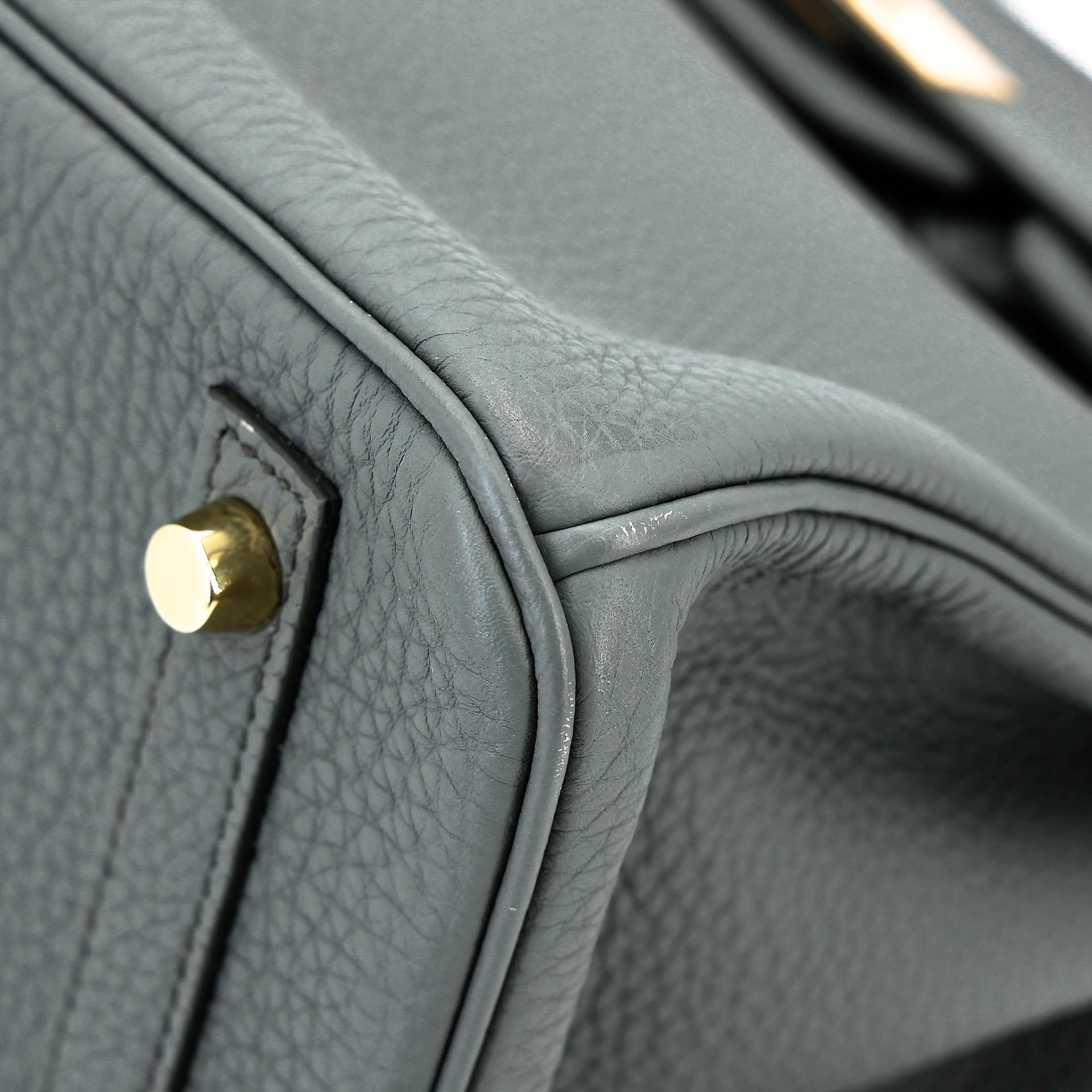 Very Good ( Rank A) HERMÈS Birkin 30 Vert Amande (63) Togo Gold hardware D (2019) - 9