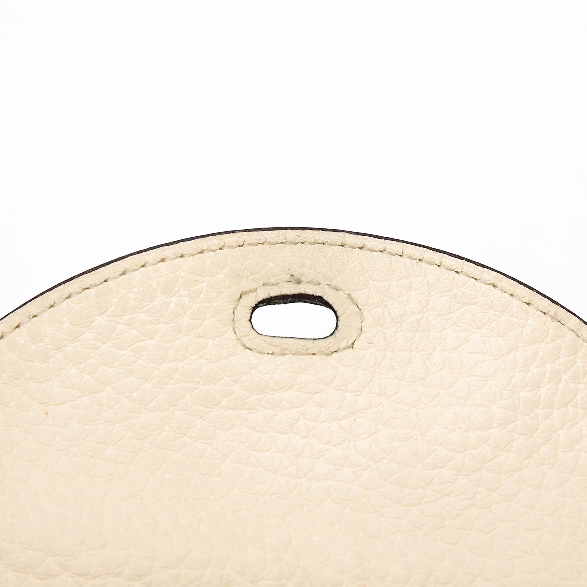 中古AB HERMÈS 愛馬仕 Mini Lindy I2 奶油白 Nata Clemence小牛皮 金扣 U刻 2022年 - 32