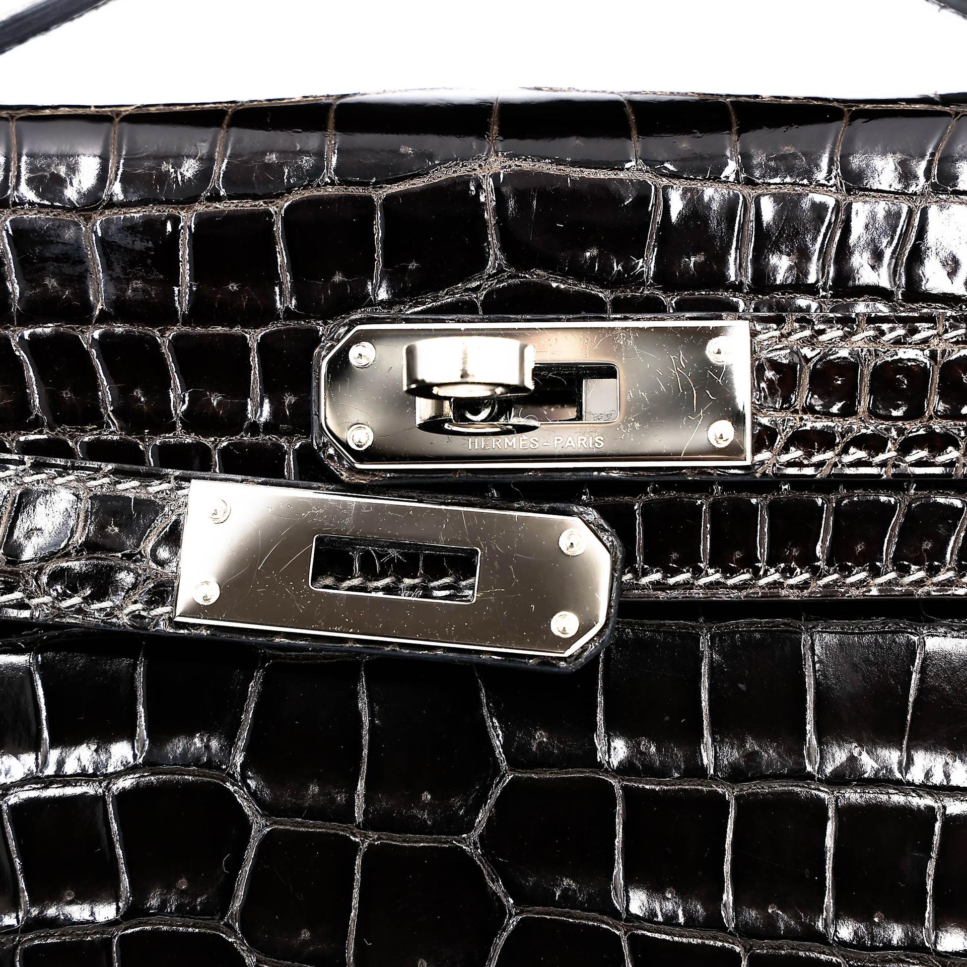 Very Good ( Rank A) HERMÈS Kelly Cut Graphite (88) Shiny Porosus Crocodile Palladium hardware Square R (2014) - 12