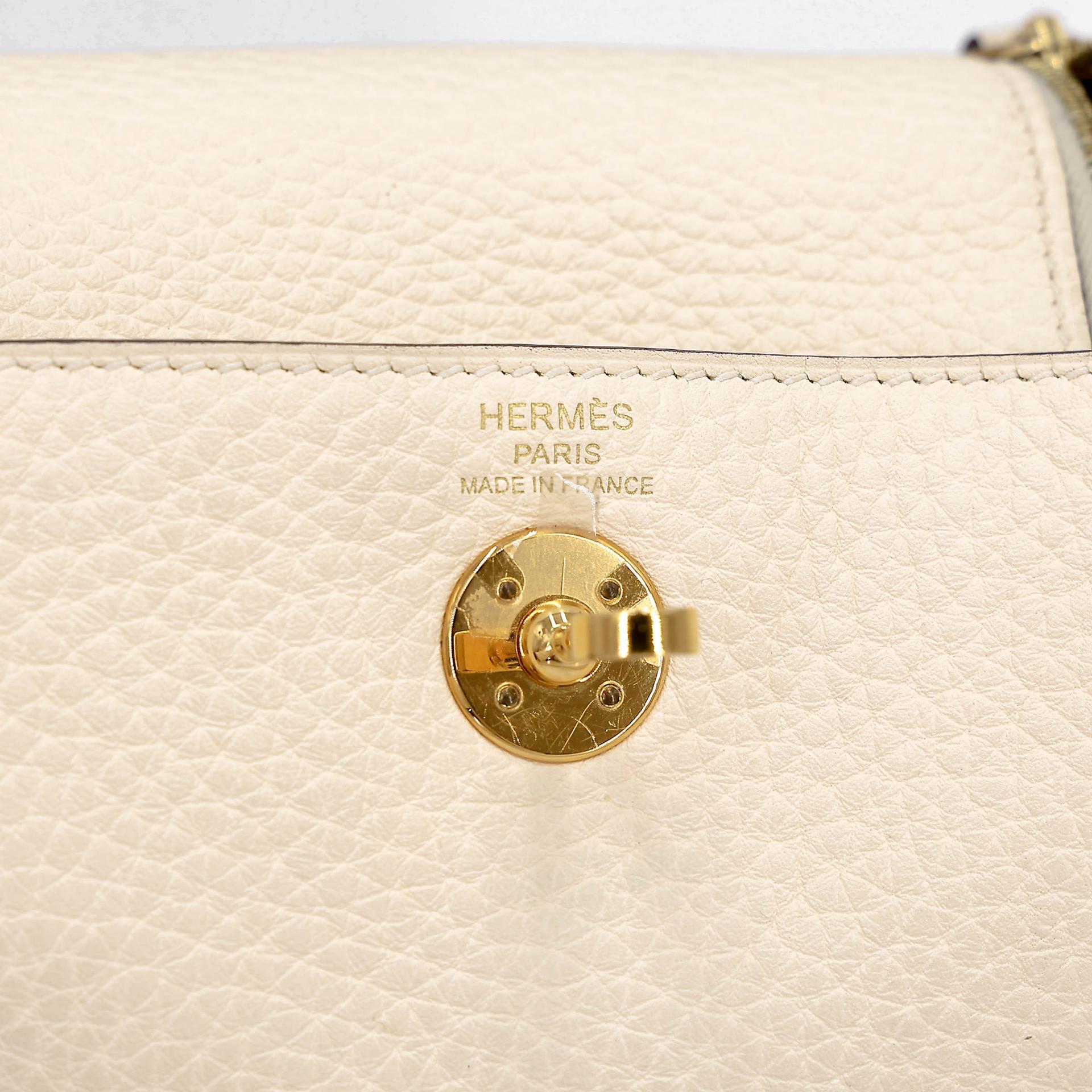 中古AB HERMÈS 愛馬仕 Mini Lindy I2 奶油白 Nata Clemence小牛皮 金扣 U刻 2022年 - 33