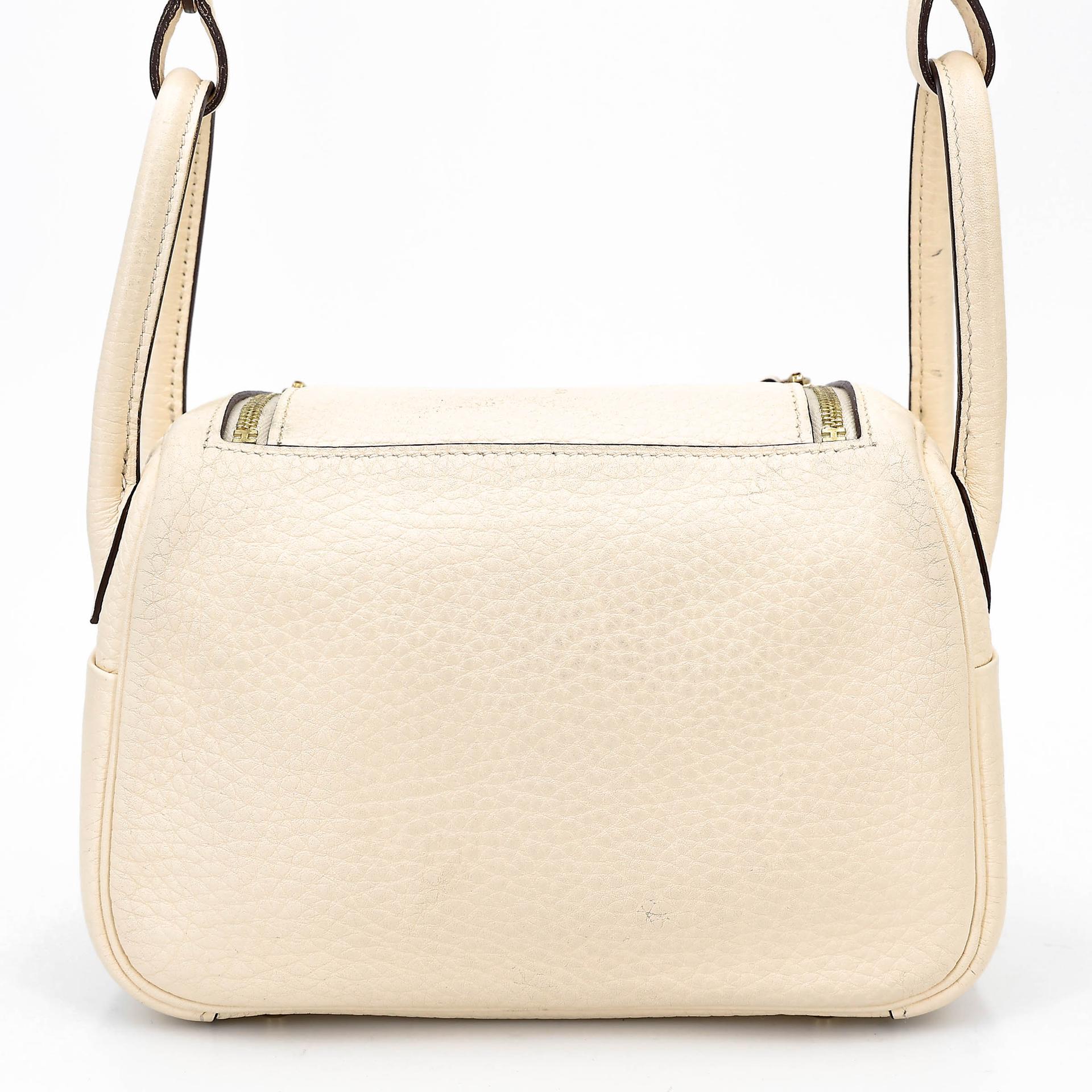 中古AB HERMÈS 愛馬仕 Mini Lindy I2 奶油白 Nata Clemence小牛皮 金扣 U刻 2022年 - 2