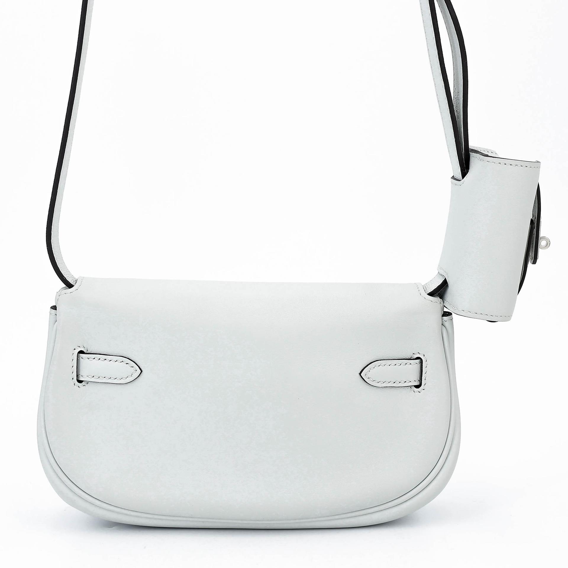 Kelly Moove Gris Pale (M4)