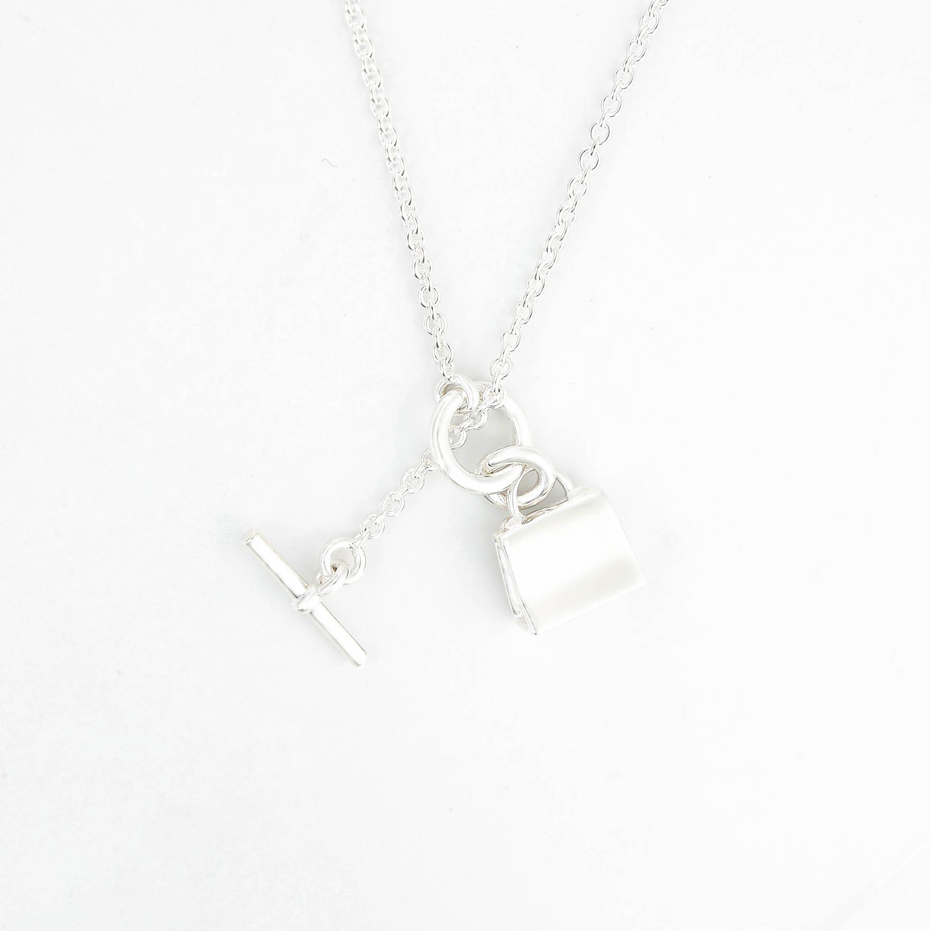 Brand New ( Rank N ) HERMÈS Amulettes Kelly Pendant Silver Silver 925 - 7