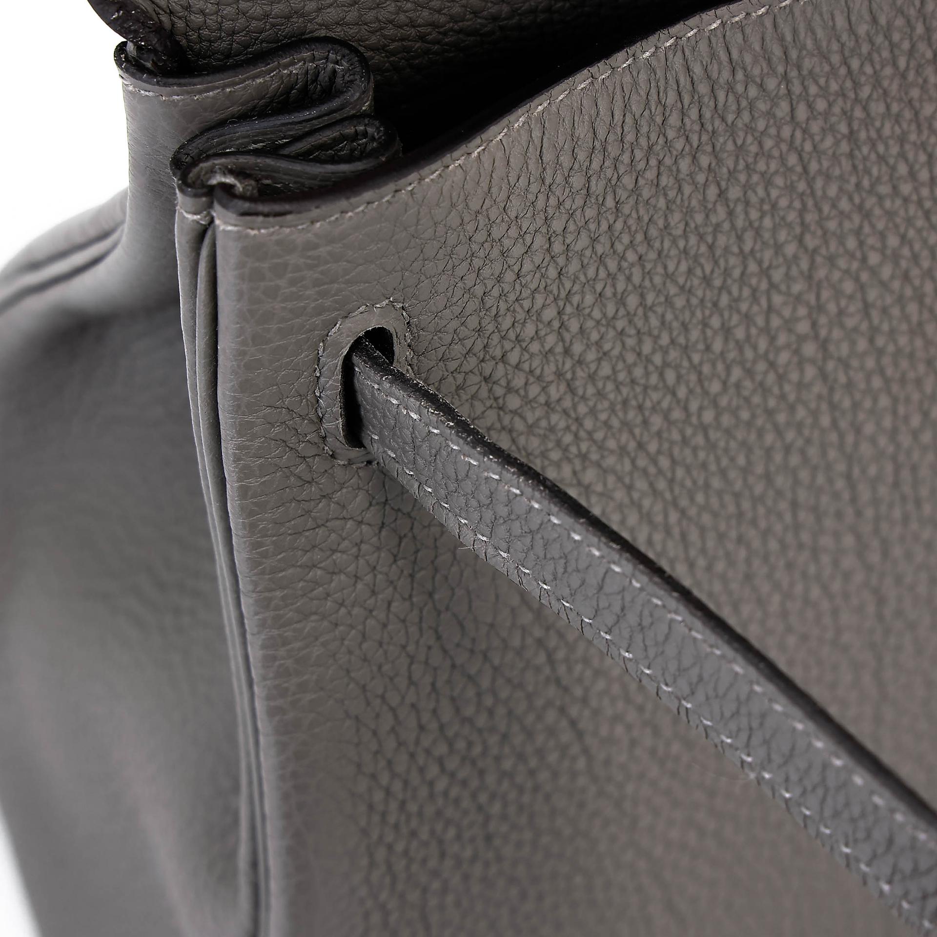 Excellent ( Rank SA ) HERMÈS Kelly 25 Gris Meyer (0L) Togo Gold hardware B (2023) - 15