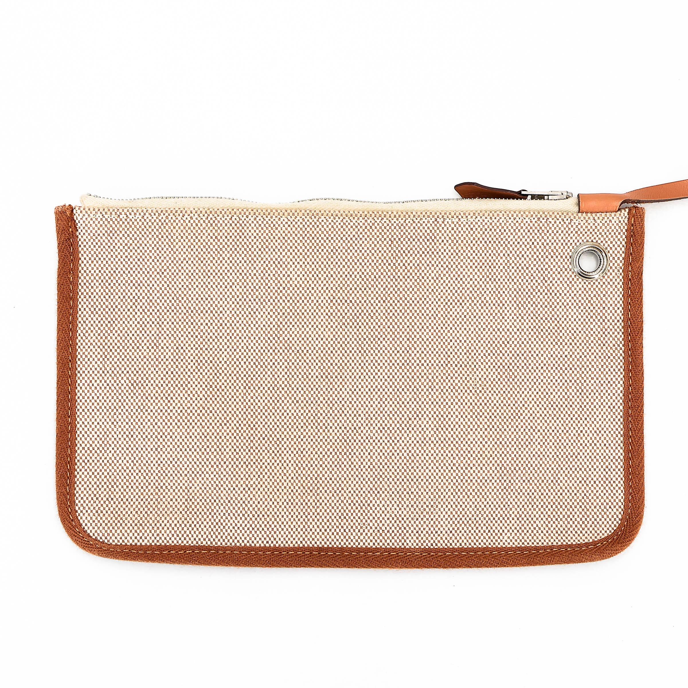 Very Good ( Rank A) HERMÈS Herbag Zip 31 PM Natural Sable (21) Vache Hunter Toile H canvas Palladium hardware D (2019) - 32