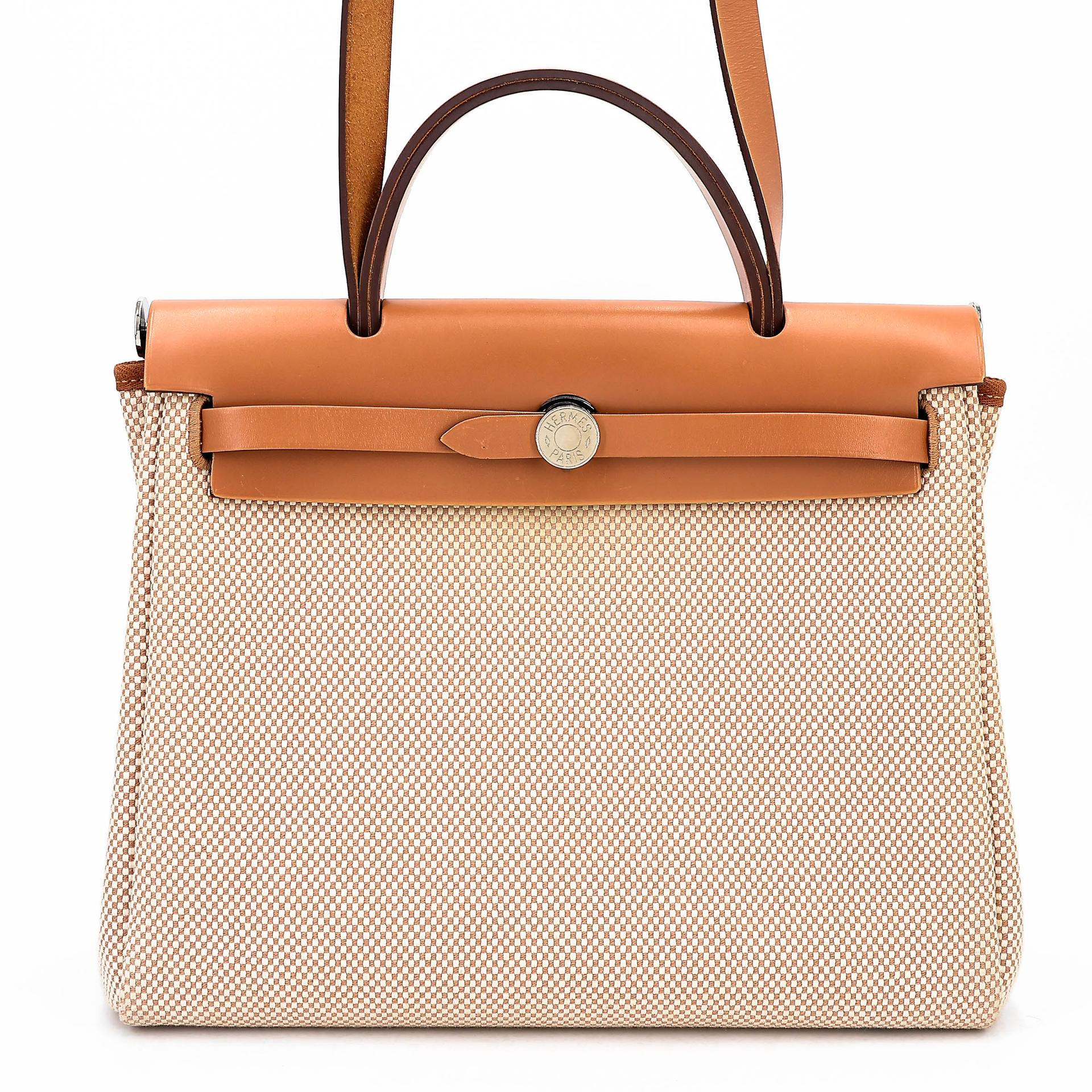 ランク A HERMÈS エルメス エールバッグジップ PM ナチュラルサブレ (21) ヴァッシュハンター トワルアッシュ シルバー金具 D刻印 (2019) - 1