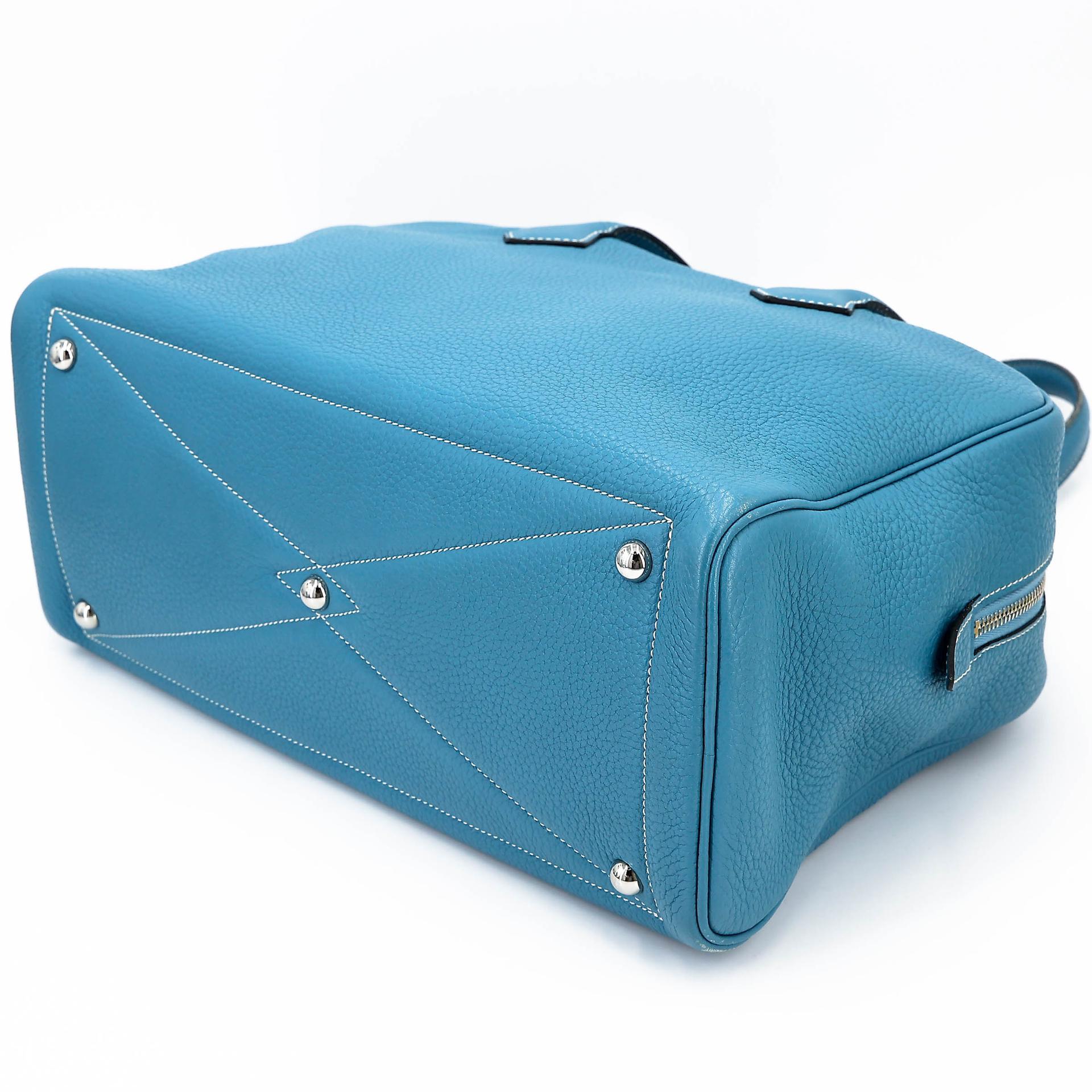 Good ( Rank AB) HERMÈS Victoria 35 Bleu Jean (75) Clemence Palladium hardware Square R (2014) - 4