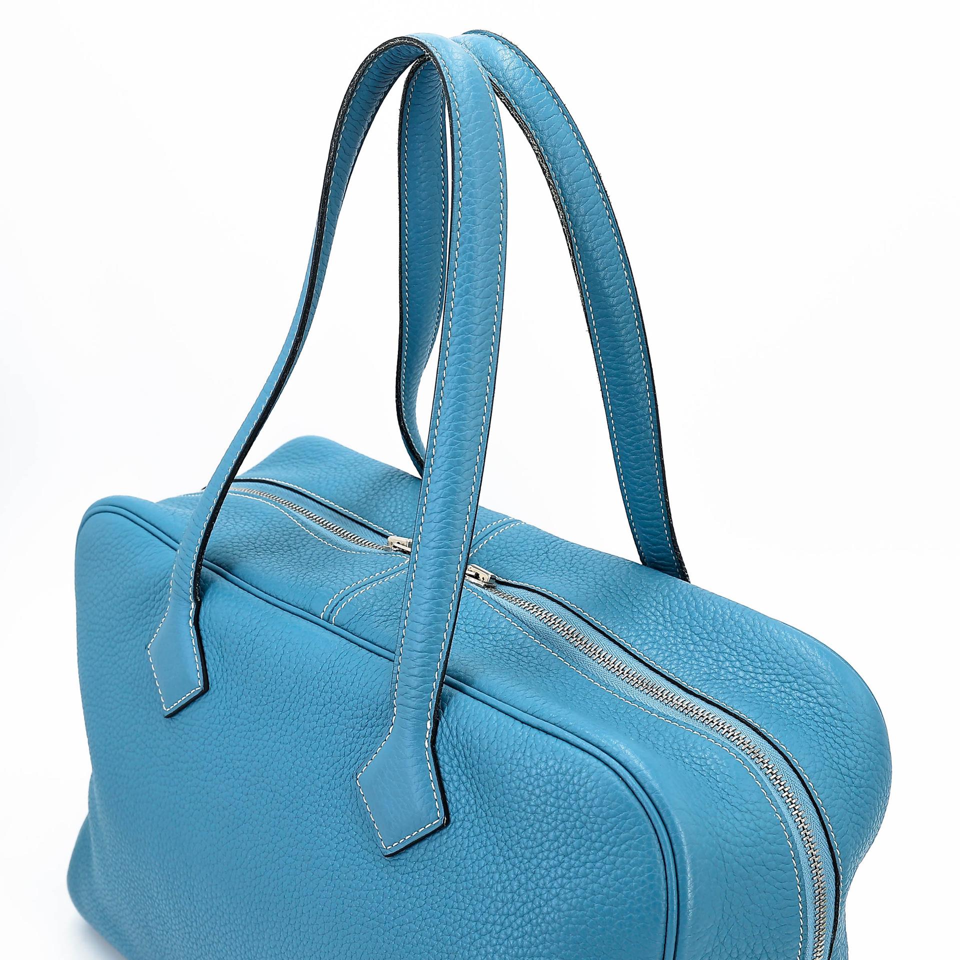 Good ( Rank AB) HERMÈS Victoria 35 Bleu Jean (75) Clemence Palladium hardware Square R (2014) - 3