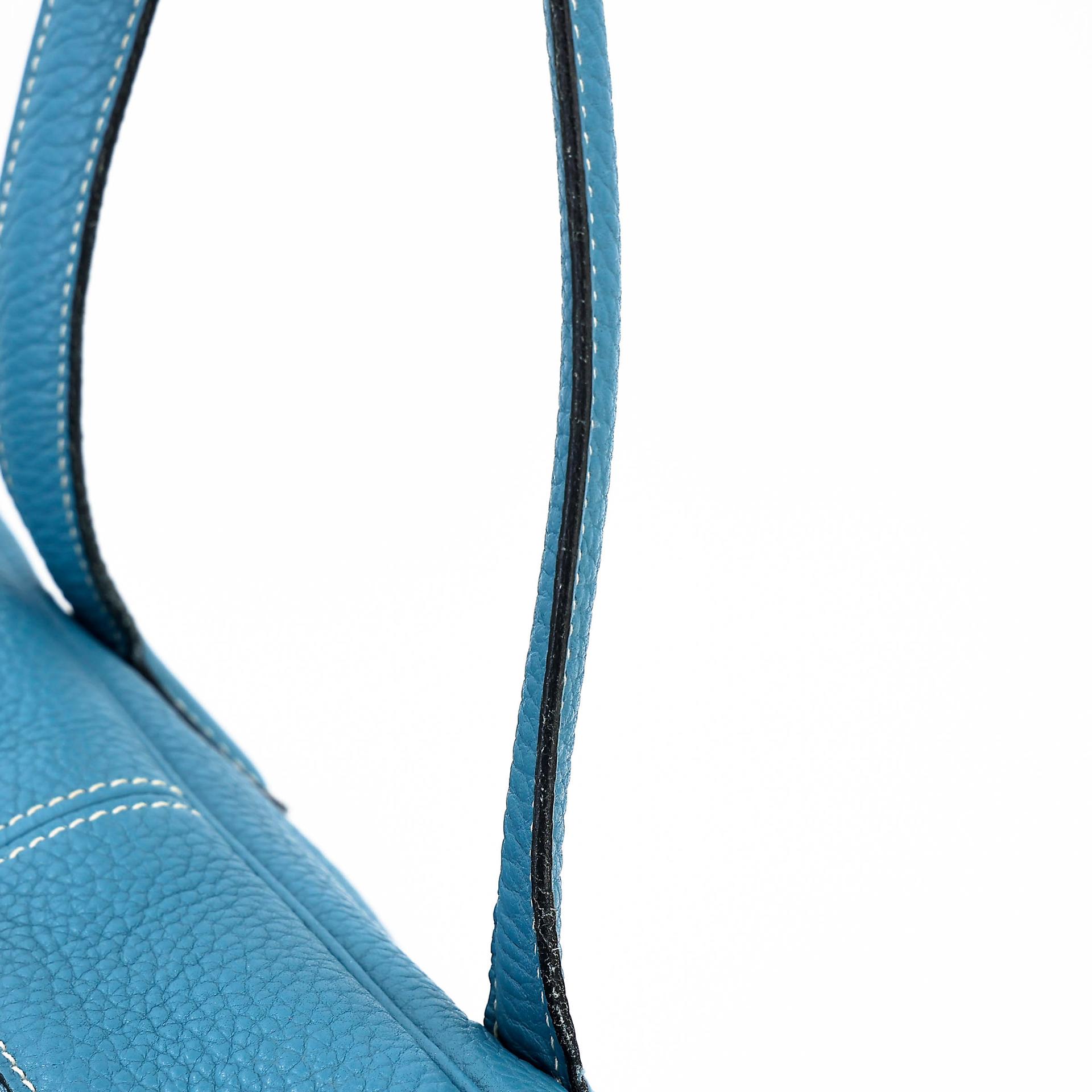 Good ( Rank AB) HERMÈS Victoria 35 Bleu Jean (75) Clemence Palladium hardware Square R (2014) - 20