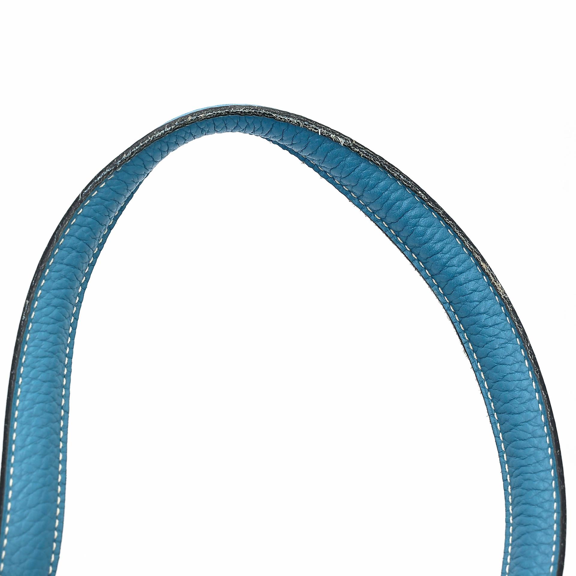 Good ( Rank AB) HERMÈS Victoria 35 Bleu Jean (75) Clemence Palladium hardware Square R (2014) - 18