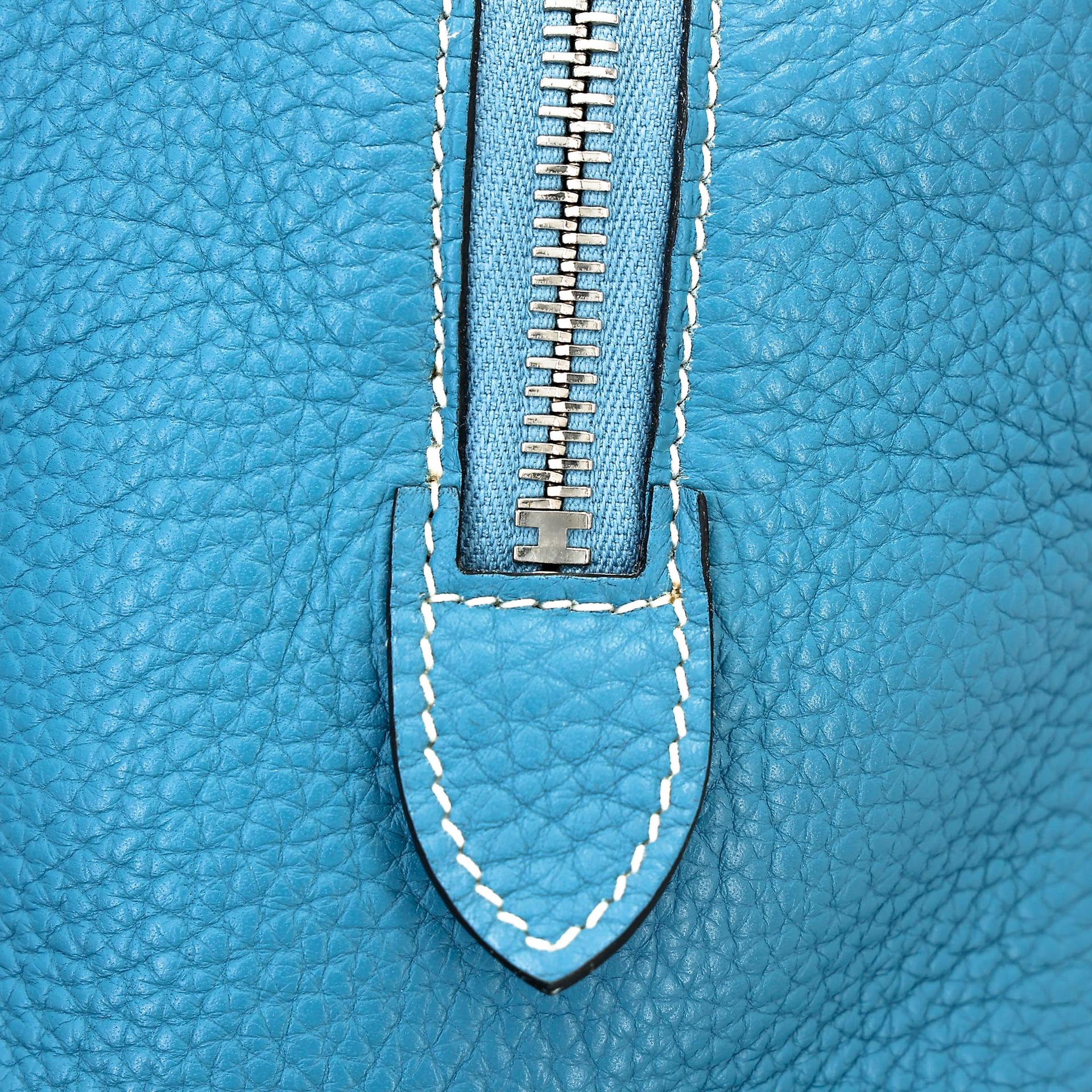 Good ( Rank AB) HERMÈS Victoria 35 Bleu Jean (75) Clemence Palladium hardware Square R (2014) - 12