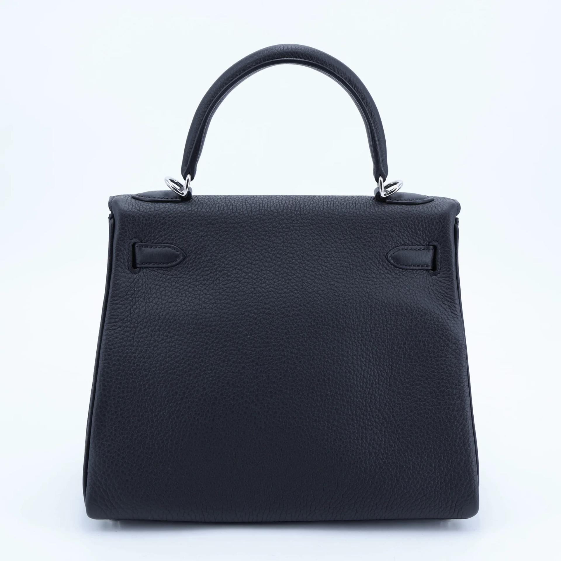 Unused ( Rank NS ) HERMÈS Kelly 25 Noir (89) Togo Palladium hardware W (2024) - 2