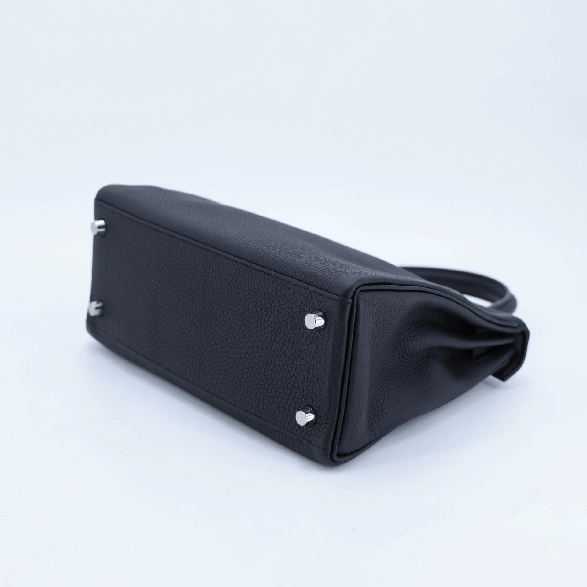 Unused ( Rank NS ) HERMÈS Kelly 25 Noir (89) Togo Palladium hardware W (2024) - 7