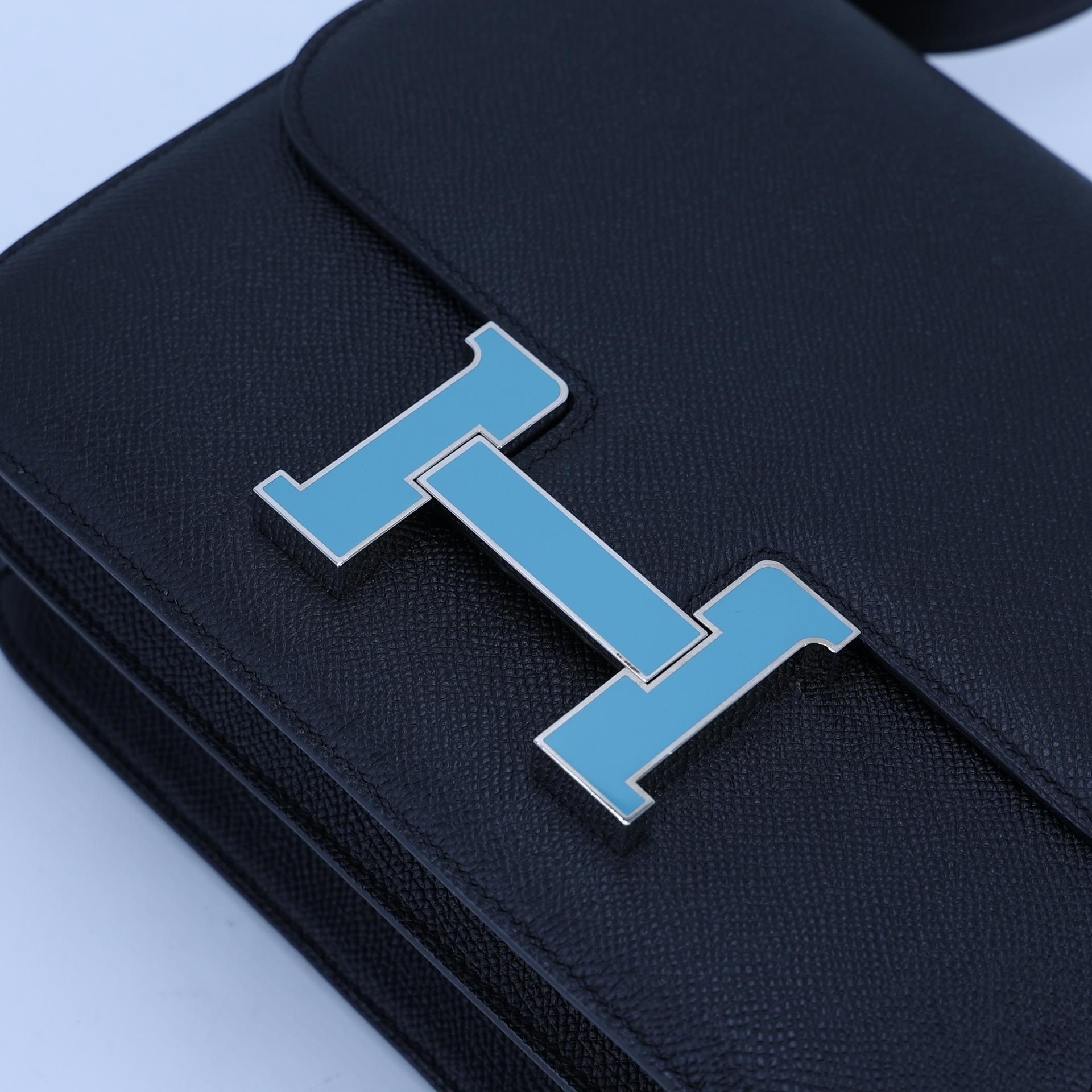 Very Good ( Rank A) HERMÈS Constance 24 Noir (89) Epsom Enamel hardware X (2016) - 8