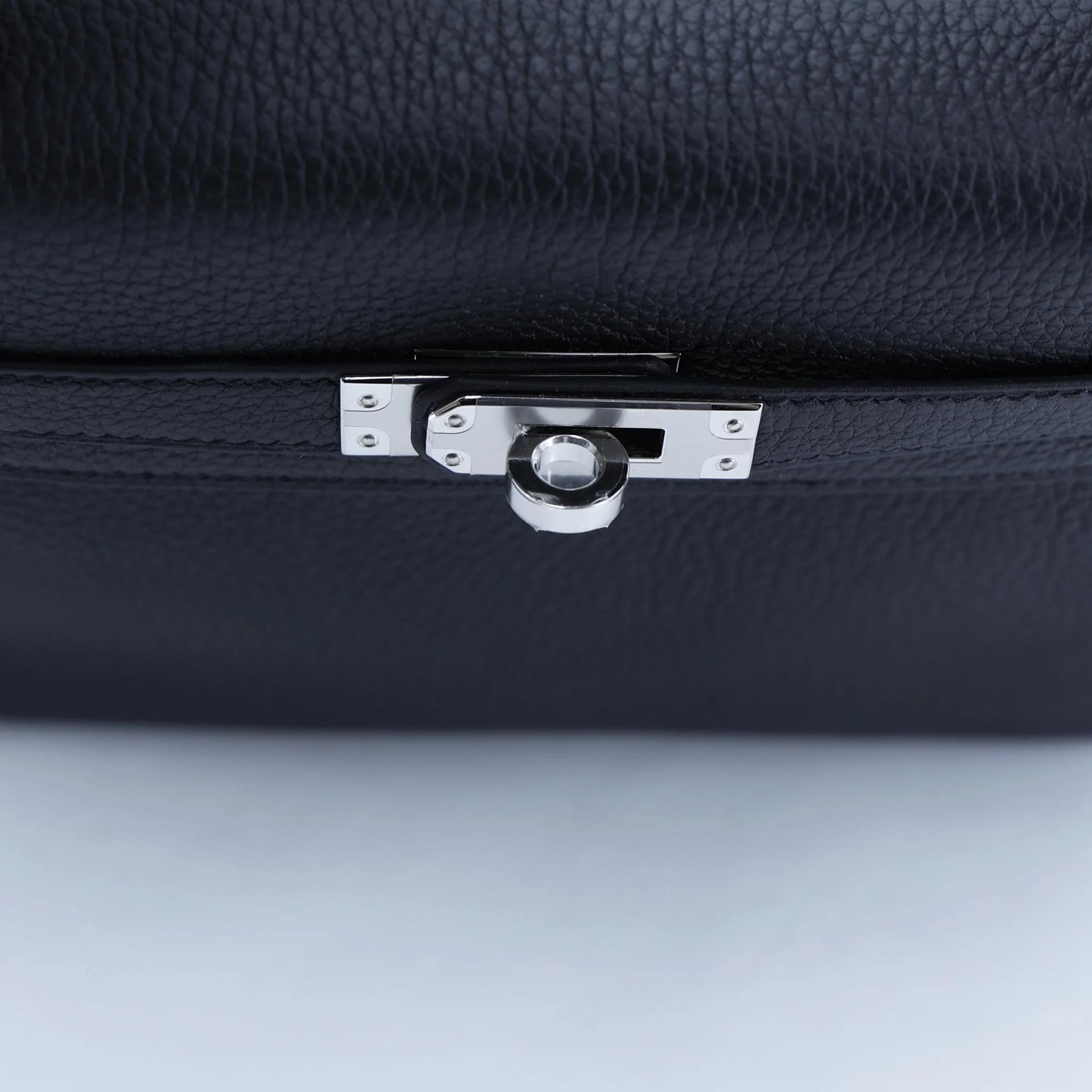 Unused ( Rank NS ) HERMÈS Kelly 25 Noir (89) Togo Palladium hardware W (2024) - 9